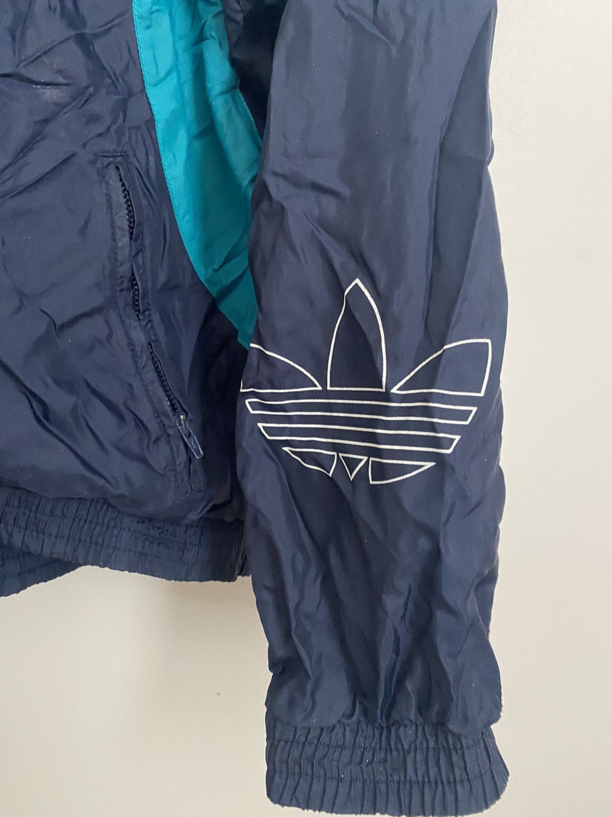 Adidas VINTAGE ADIDAS LIGHT JACKET XL Size US XL / EU 56 / 4 - 3 Thumbnail