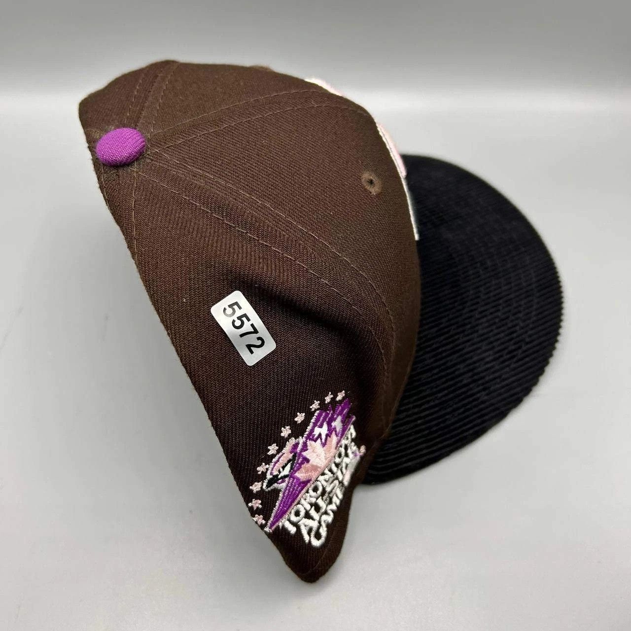 New Era Toronto Blue Jays Hat Men 7 3/8 Brown Black MLB Fitted Cap Size ONE SIZE - 8 Thumbnail