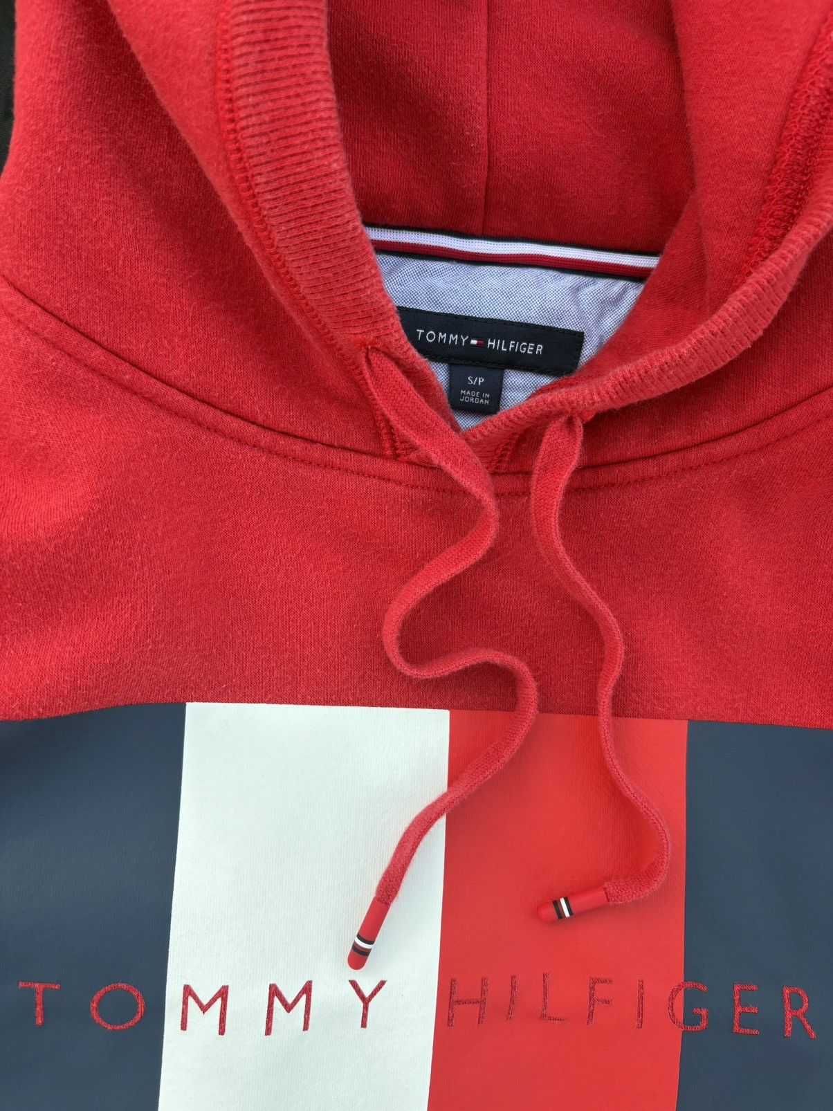 Tommy Hilfiger Tommy Hilfiger Red Hoodie | Men’s Small | Long Sleeve Size US S / EU 44-46 / 1 - 3 Thumbnail