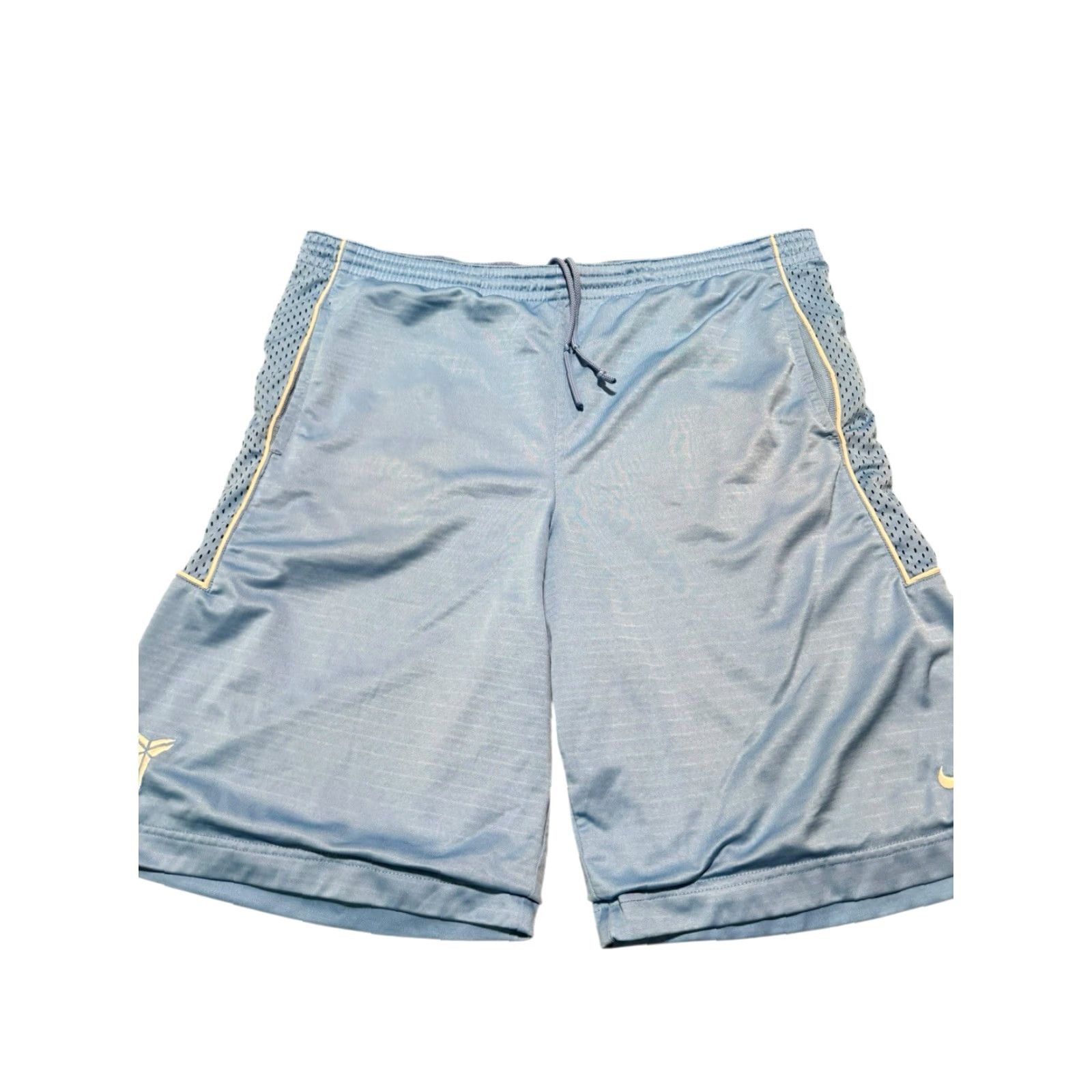 Nike VINTAGE Nike Kobe Bryant Sphere Dry Basketball Shorts University Blue L Men Athletic Shorts Size US 33 - 2 Thumbnail