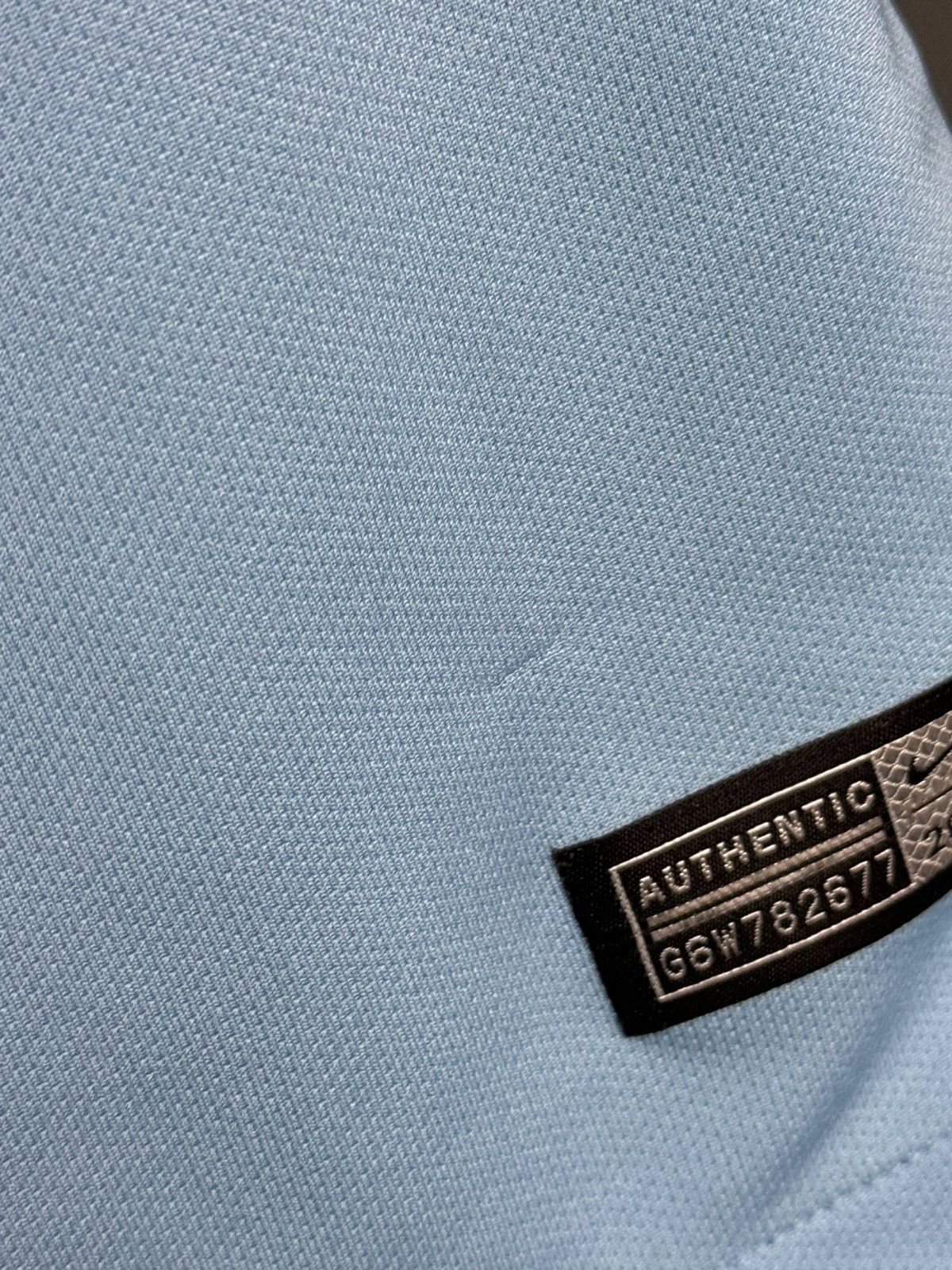 Nike Manchester City 16/17 Home Kun Aguero Football Jersey Size US S / EU 44-46 / 1 - 8 Thumbnail