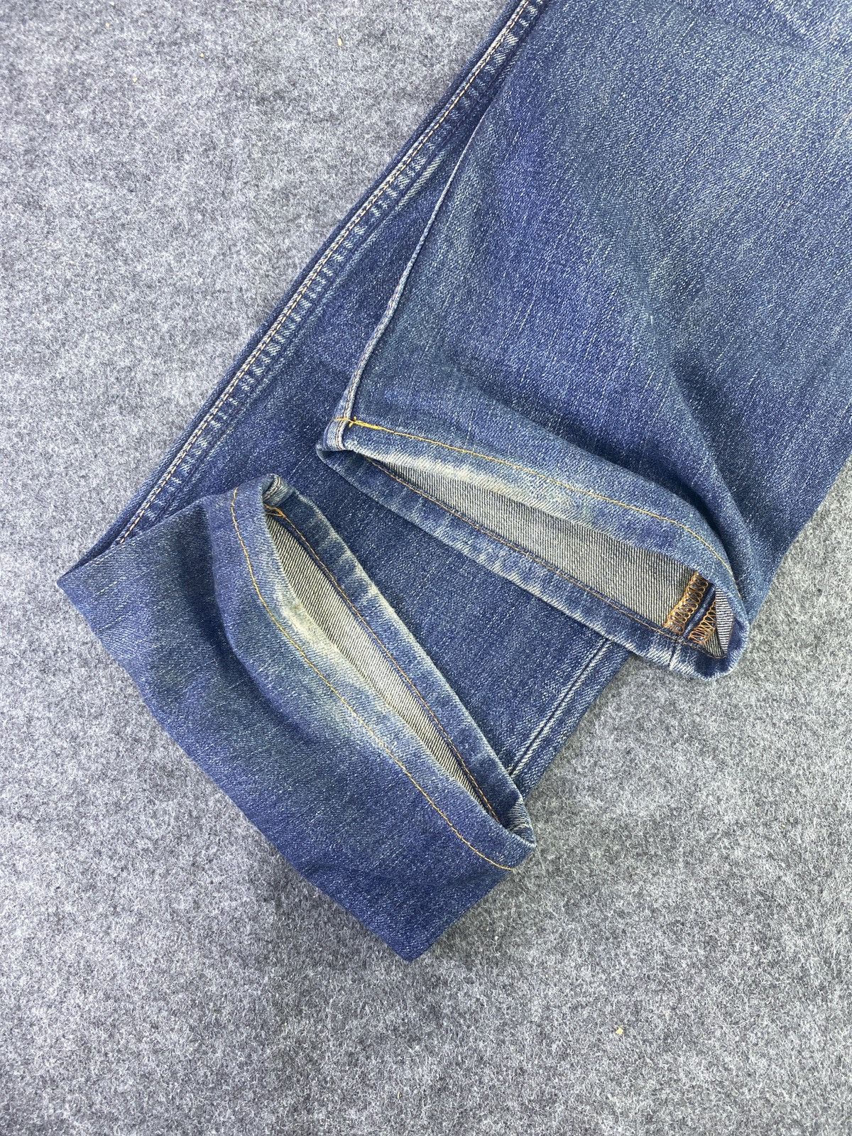 Jean × Levi's × Vintage VINTAGE CLASSIC LEVIS 502 DISTRESS BLUE WASH JEANS - J907 Size US 33 - 9 Thumbnail