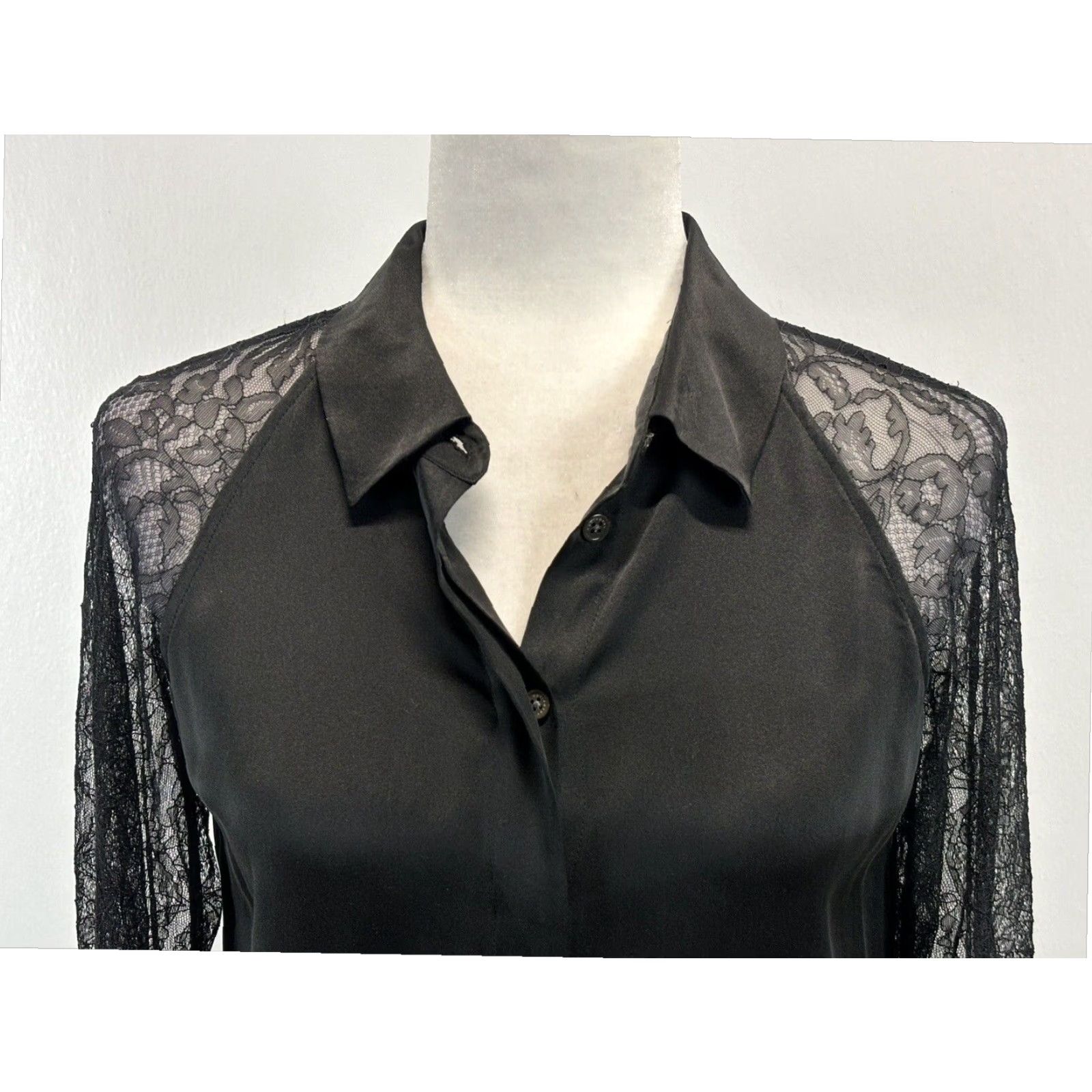 Equipment Equipment Femme Quinn Silk Lace Blouse Shirt Women's XS Black Size XS / US 0-2 / IT 36-38 - 5 Thumbnail