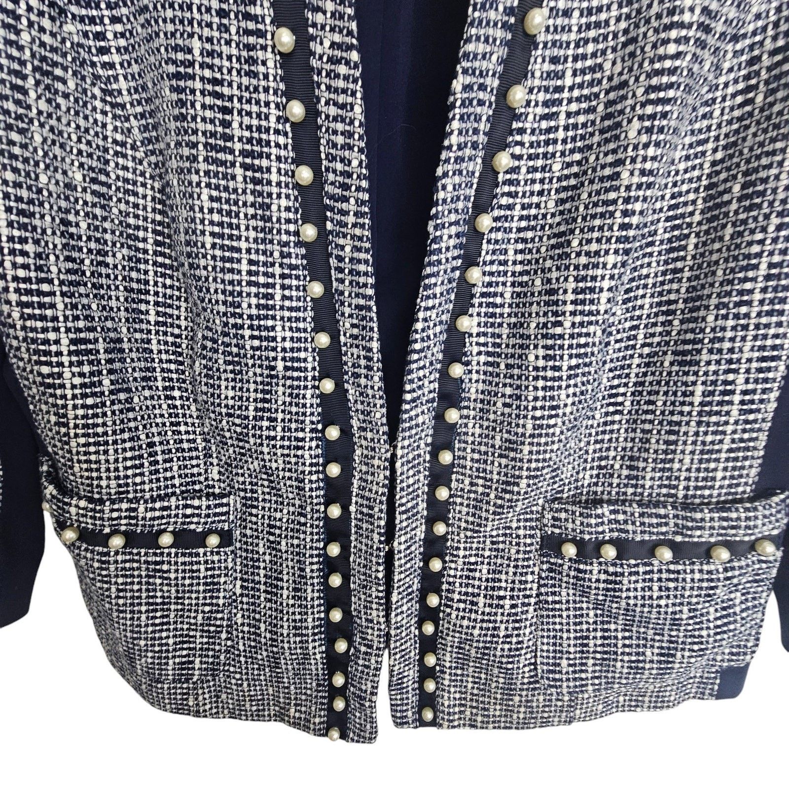 White House Black Market White House Black Market Blazer Crop Blazer Women 10 Size L / US 10 / IT 46 - 3 Thumbnail