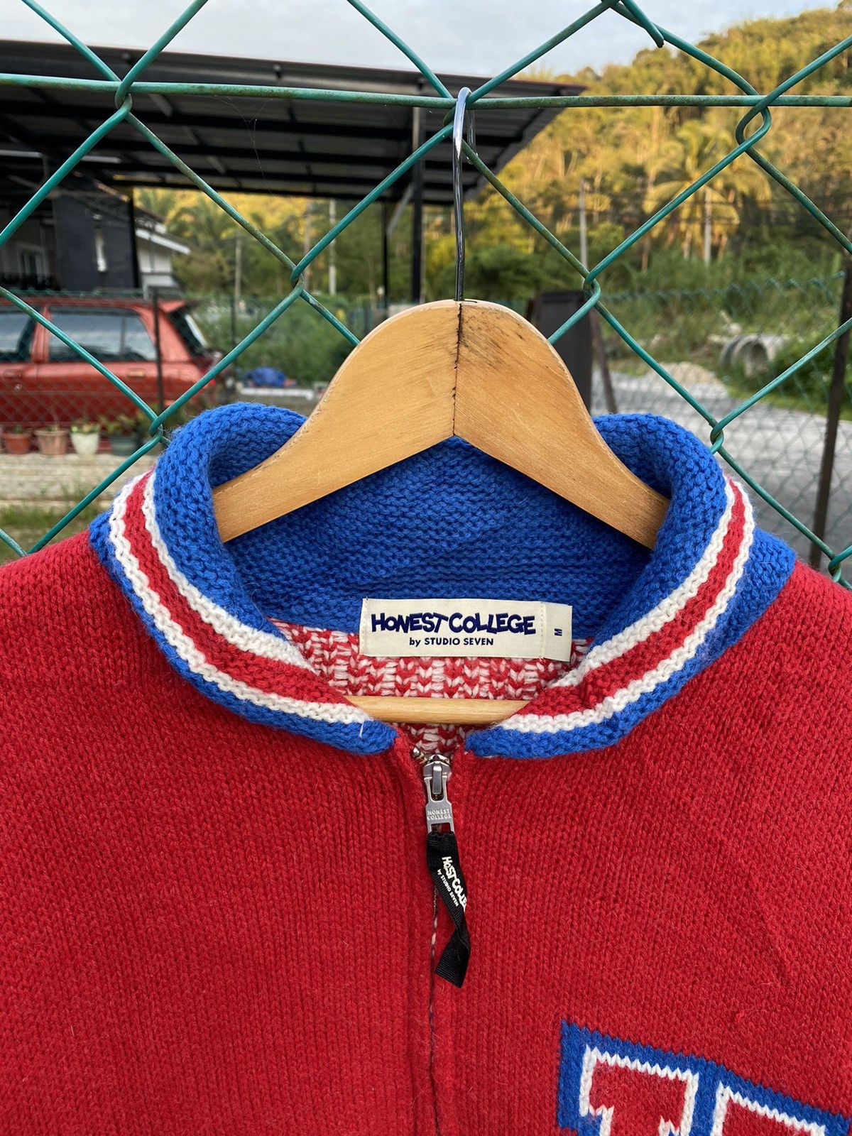 GU × Studio Seven AW24 Honest College X GU cable knit zip up jacket Size US M / EU 48-50 / 2 - 3 Thumbnail