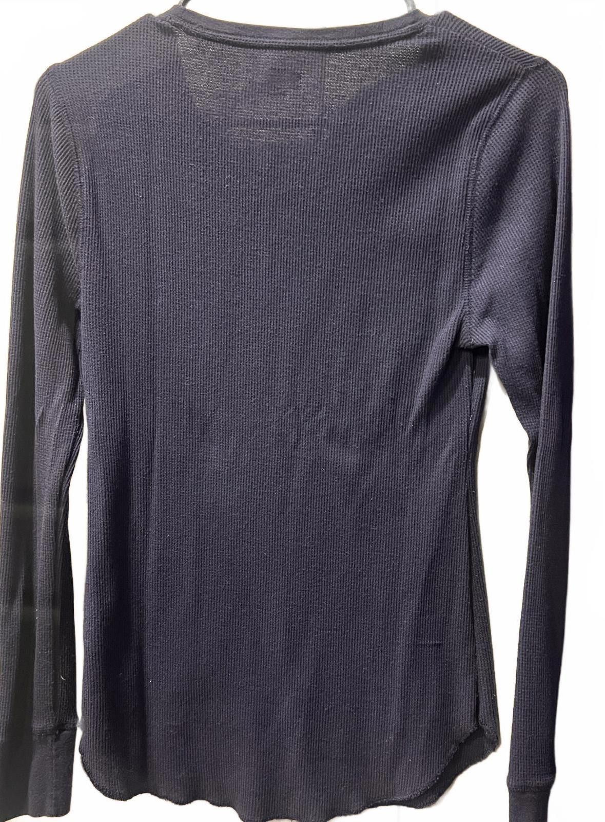 Old Navy Old Navy Women's Navy Blue Long Sleeve Thermal Shirt Size ONE SIZE - 2 Thumbnail
