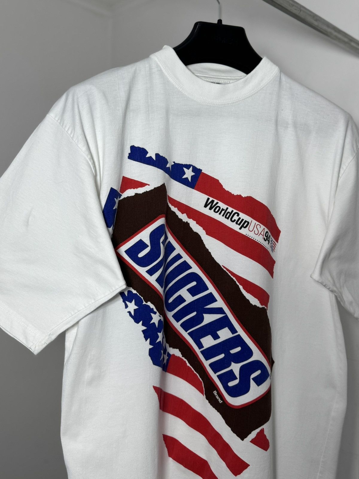 Band Tees World Cup Fifa 1994 USA Vintage Snickers Sport Tee Size M Size US M / EU 48-50 / 2 - 3 Thumbnail