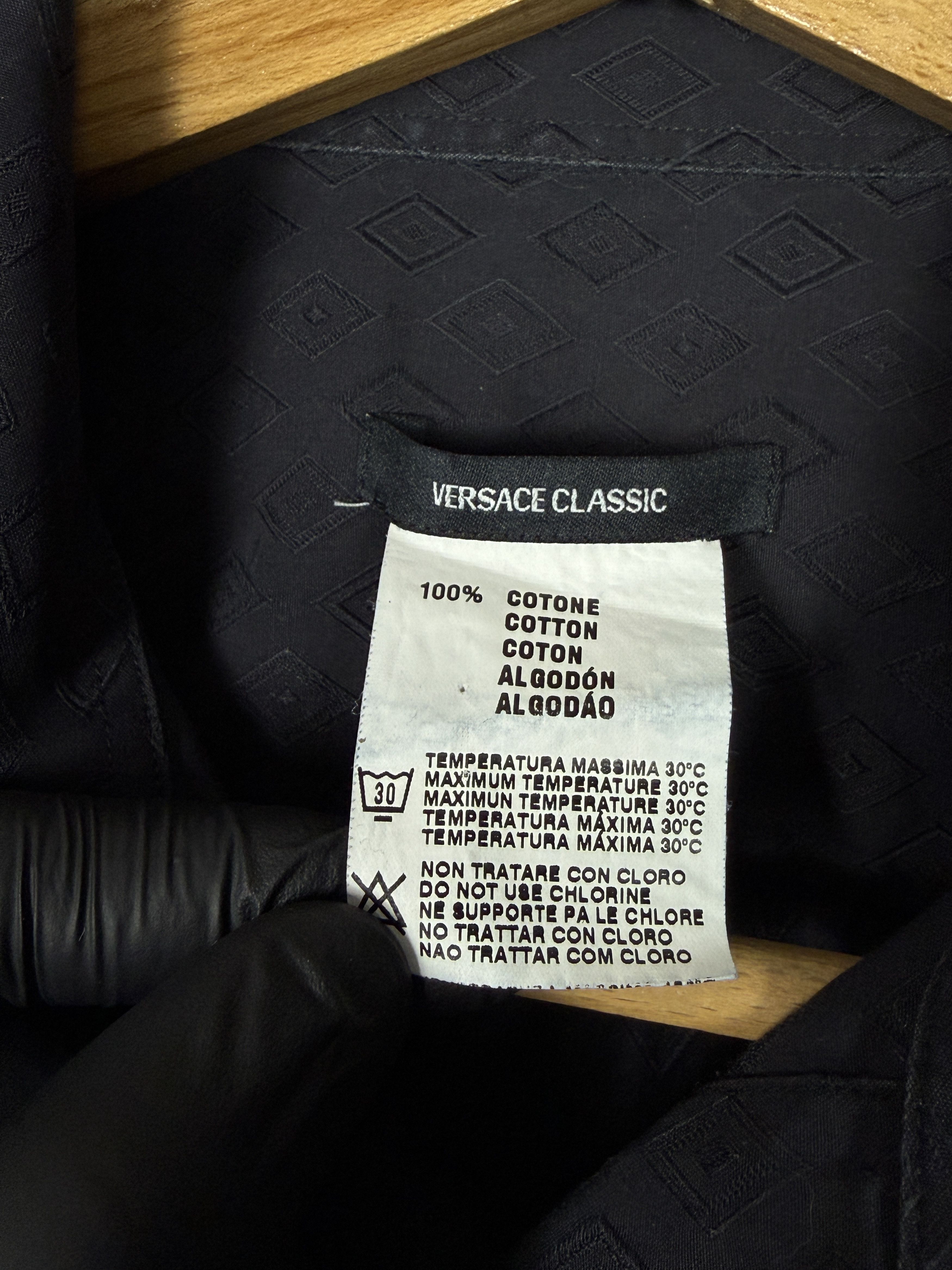Versace Black Versace long sleeve shirt pattern cotton black Size US L / EU 52-54 / 3 - 3 Thumbnail