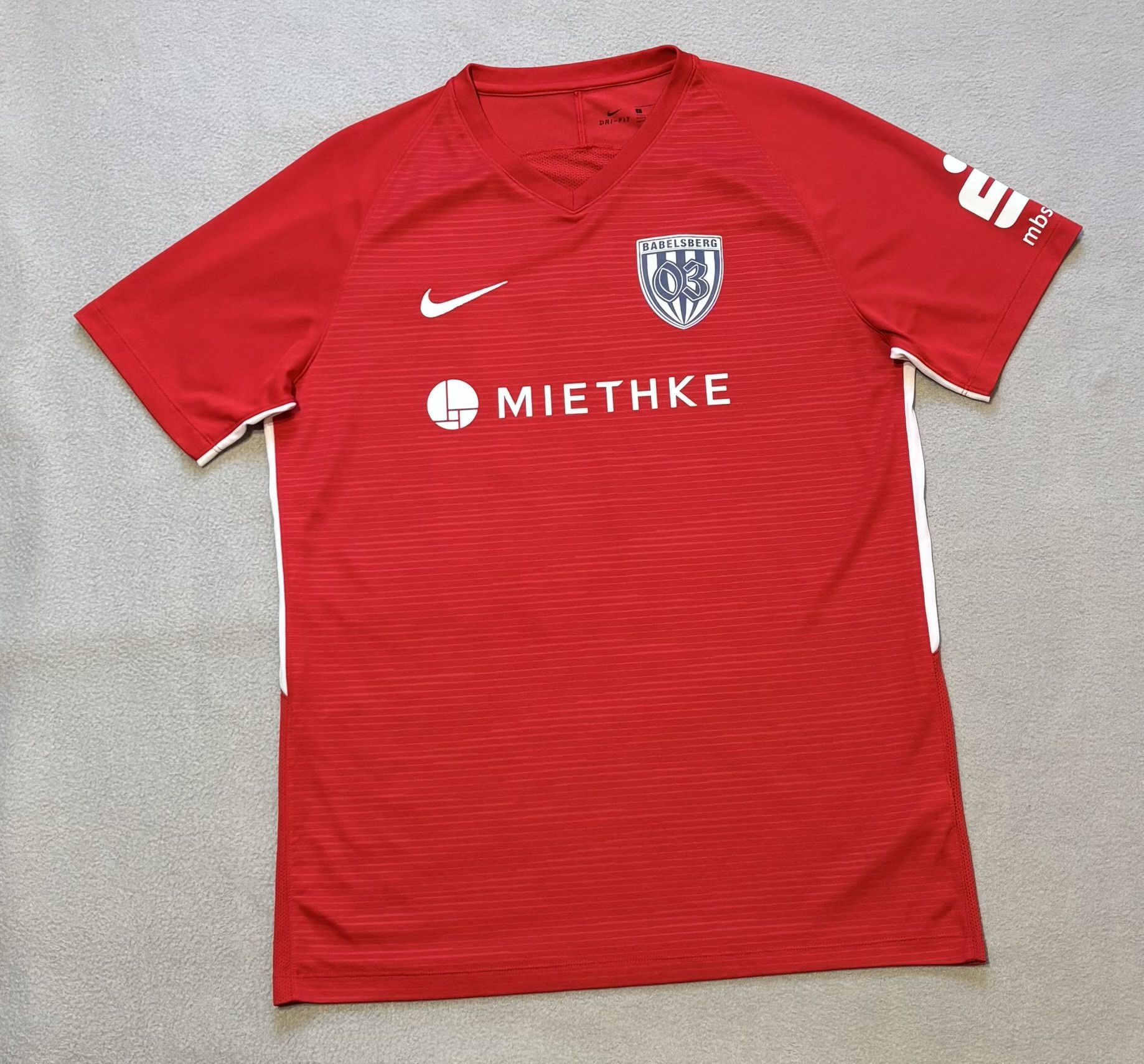 Nike SV Babelsberg 03 2021/2022 Berk #26 Nike Football Jersey Size US L / EU 52-54 / 3 - 5 Thumbnail