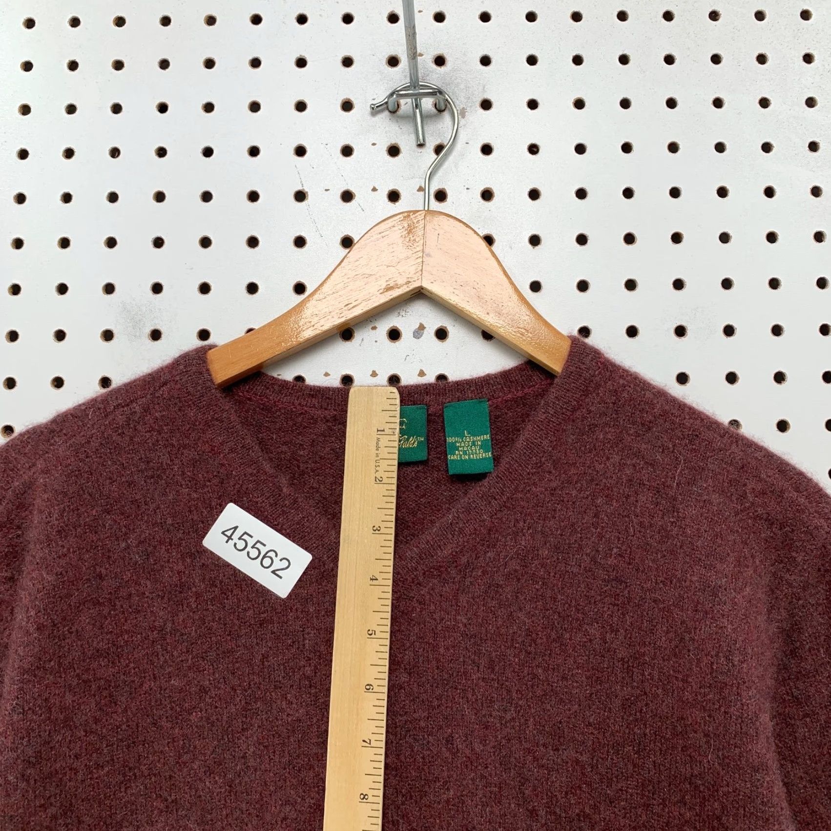 Vintage VINTAGE Marshall Field's 100% Cashmere Sweater Mens Large Brown V-Neck Pullover Knit Size US L / EU 52-54 / 3 - 7 Thumbnail