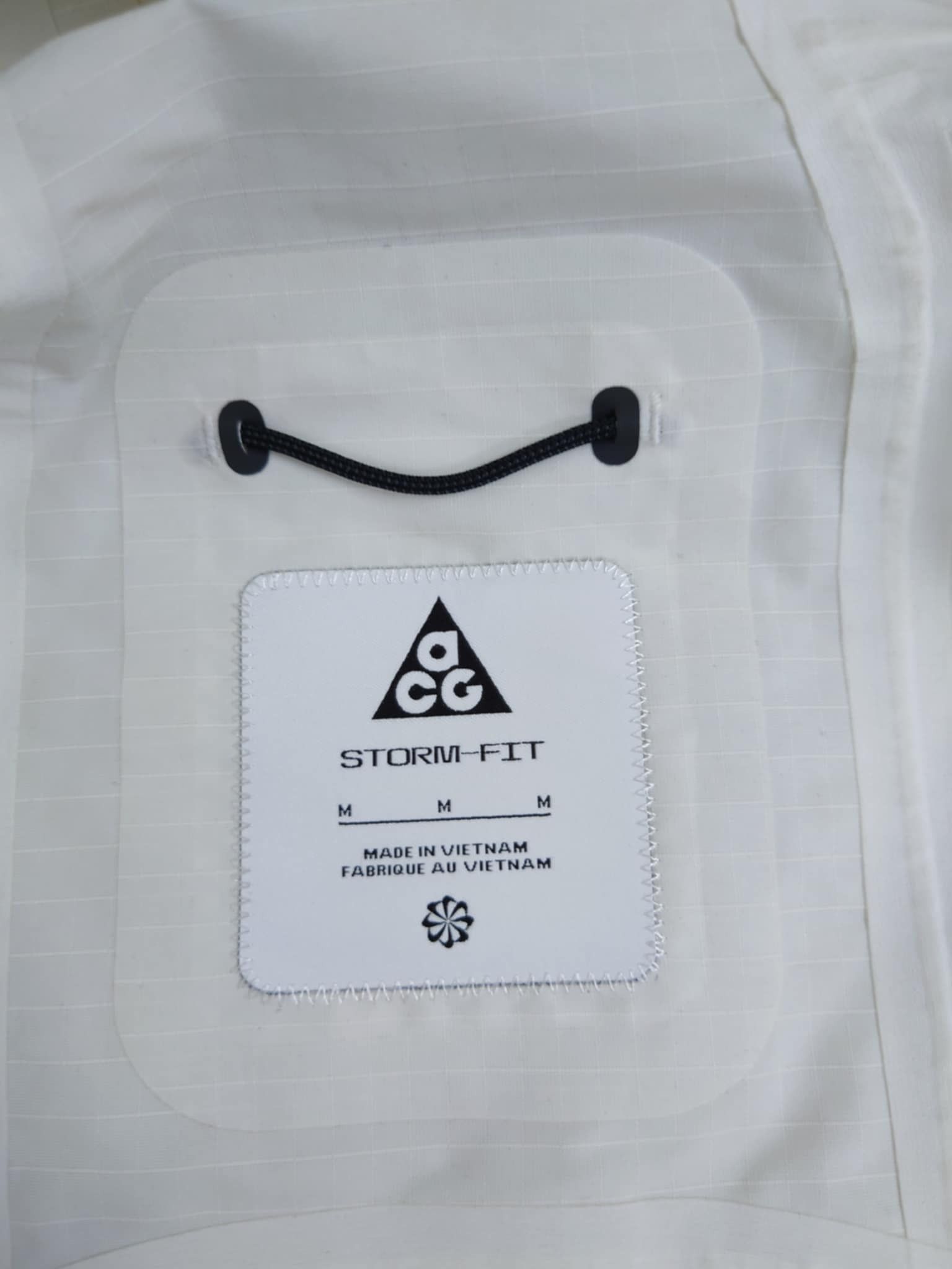 Nike ACG Nike ACG Storm-Fit Jacket Glowing On The Night Size US M / EU 48-50 / 2 - 4 Thumbnail