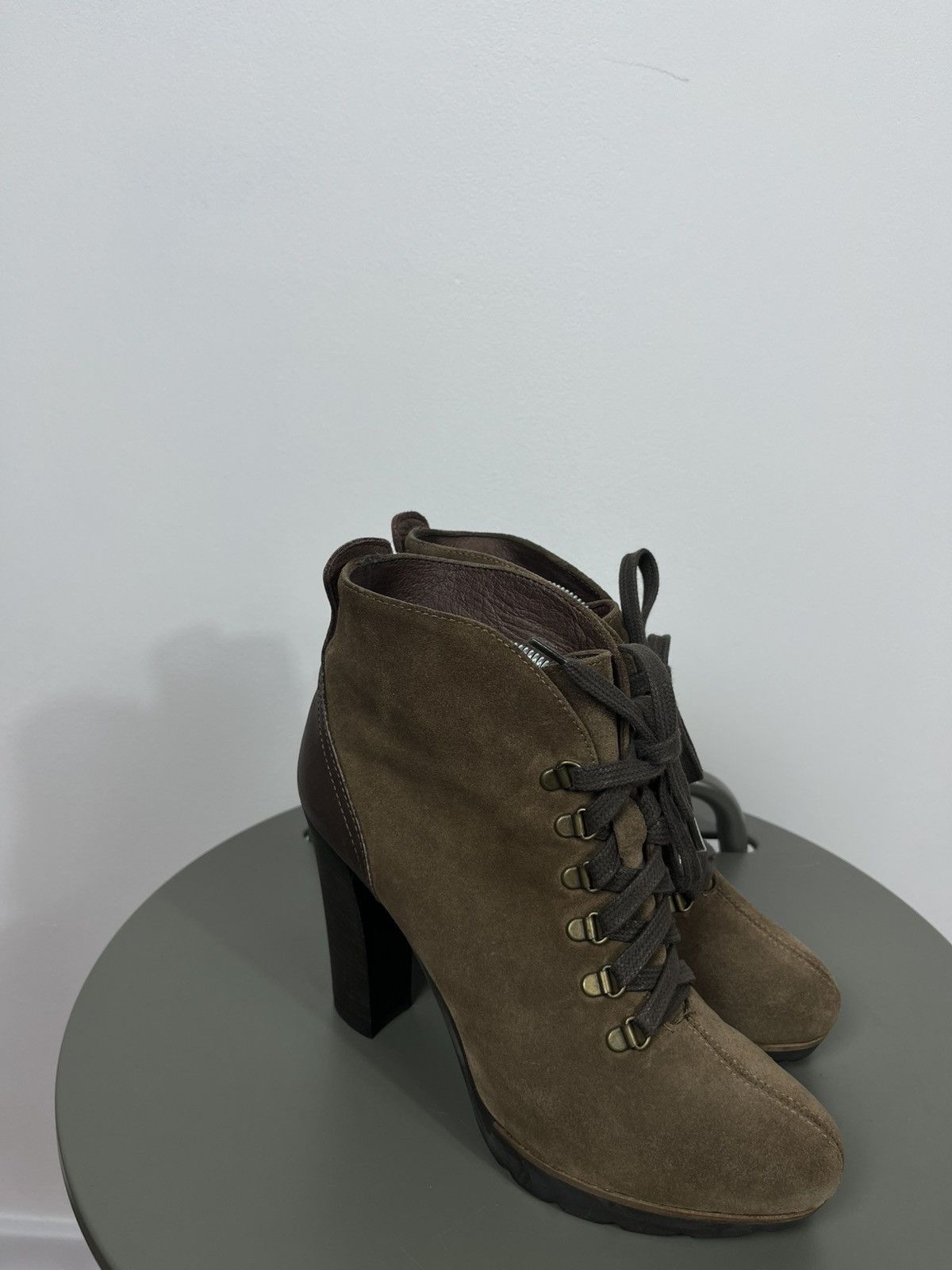 Other Brown Suede Lace-Up Chunky Heel Ankle Boots Lug Sole Size US 7 / IT 37 - 2 Thumbnail