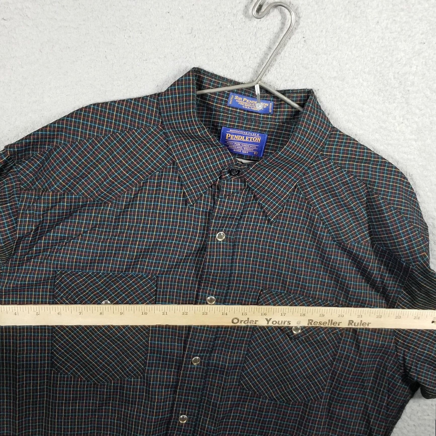 Pendleton VINTAGE Pendleton Wool Western Shirt Men’s Large Long Sleeve Plaid check 100% Wool Outdoor Casual Size US L / EU 52-54 / 3 - 5 Thumbnail