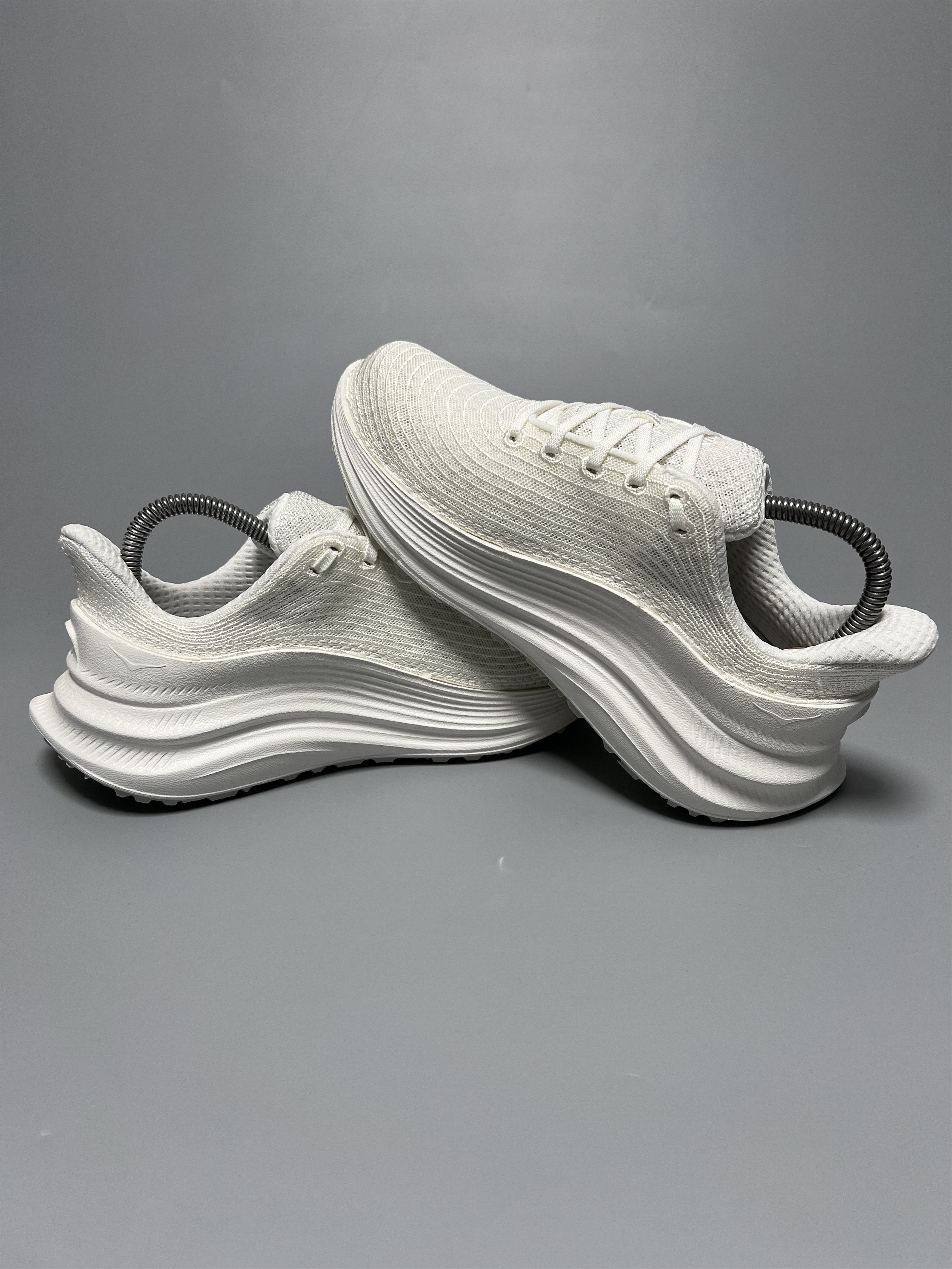 Hoka Hoka One One U Thoughtful Creation White Sneakers Size US 5.5 / IT 35.5 - 5 Thumbnail
