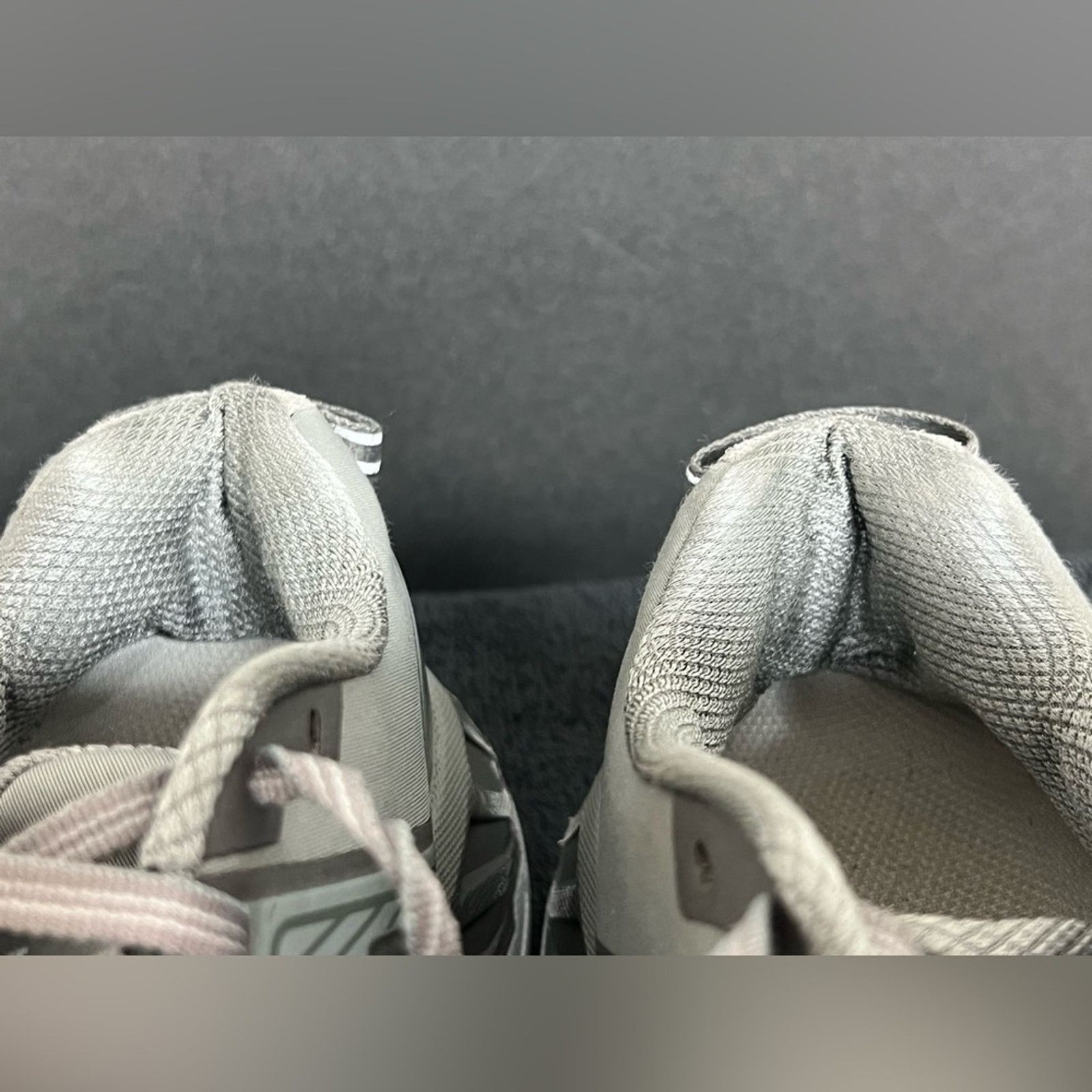 Hoka Hoka One One Stinson ATR 5 Sneakers Women's Size 8 Gray Size US 8 / IT 38 - 11 Thumbnail