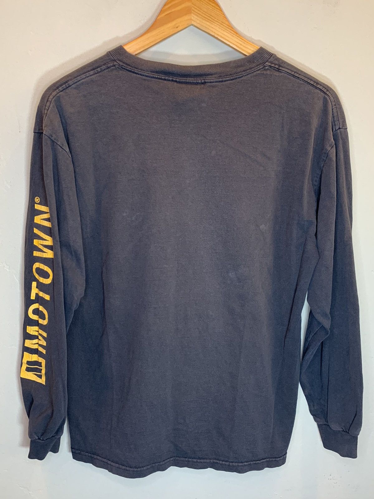 Band Tees *RARE* Vintage 90’s Motown Records Label Long Sleeve Shirt Size US M / EU 48-50 / 2 - 3 Thumbnail