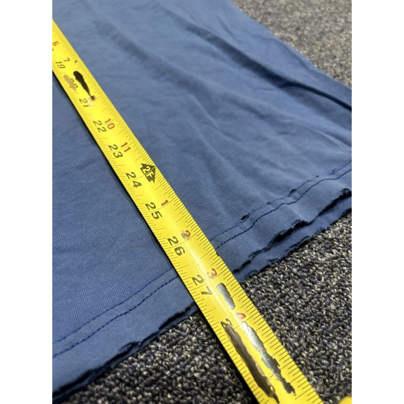 Nautica VINTAGE Nautica Shirt 2XL Blue 90s 00s Sun Faded Thrashed Beat Logo Knit Short Sleeve Mens Crew Neck T-Shirt Navy Size US XXL / EU 58 / 5 - 5 Thumbnail