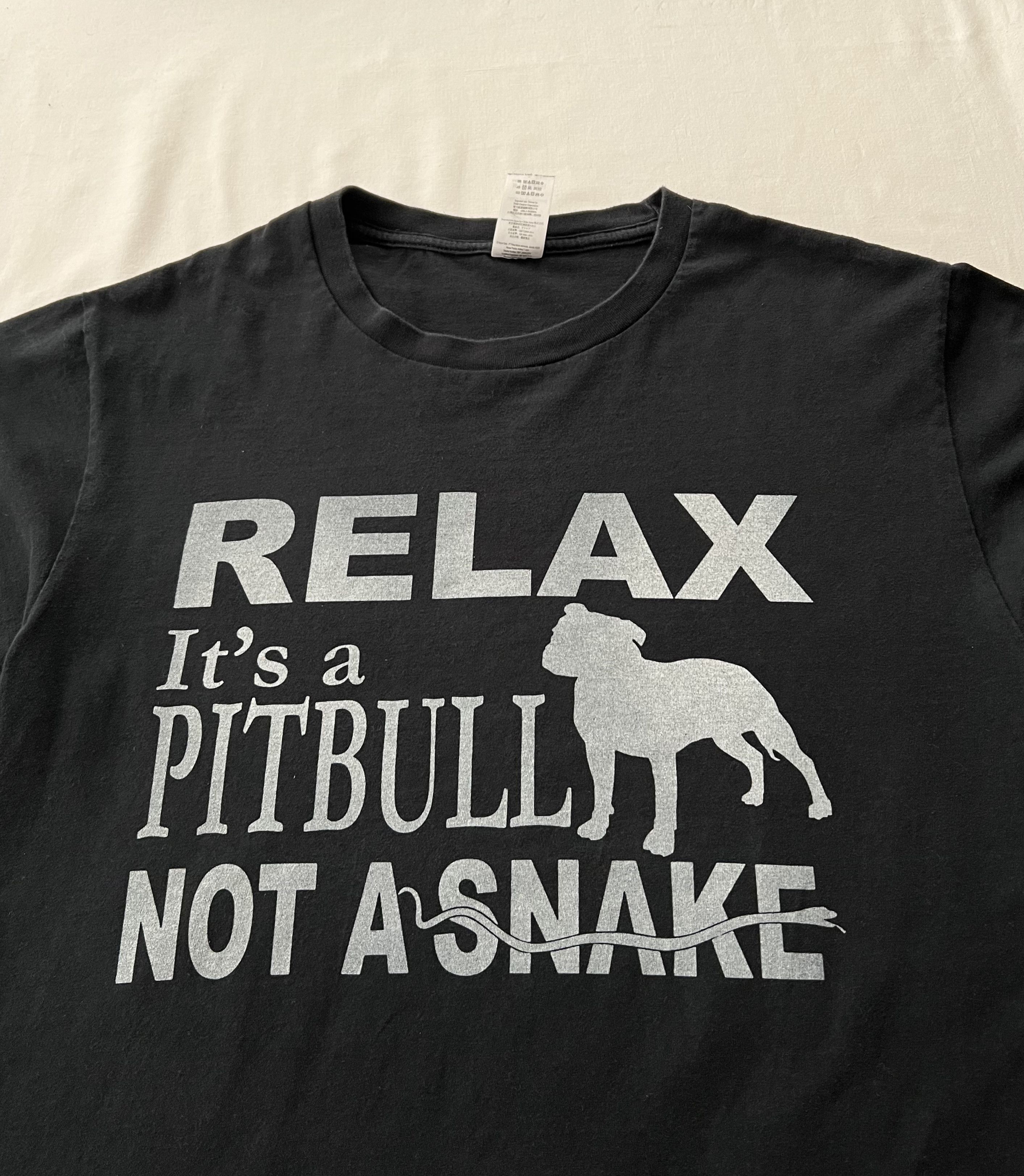 Vintage Vintage Y2K Relax Its a Pitbull Not a Snake Humor T-shirt Size US M / EU 48-50 / 2 - 3 Thumbnail