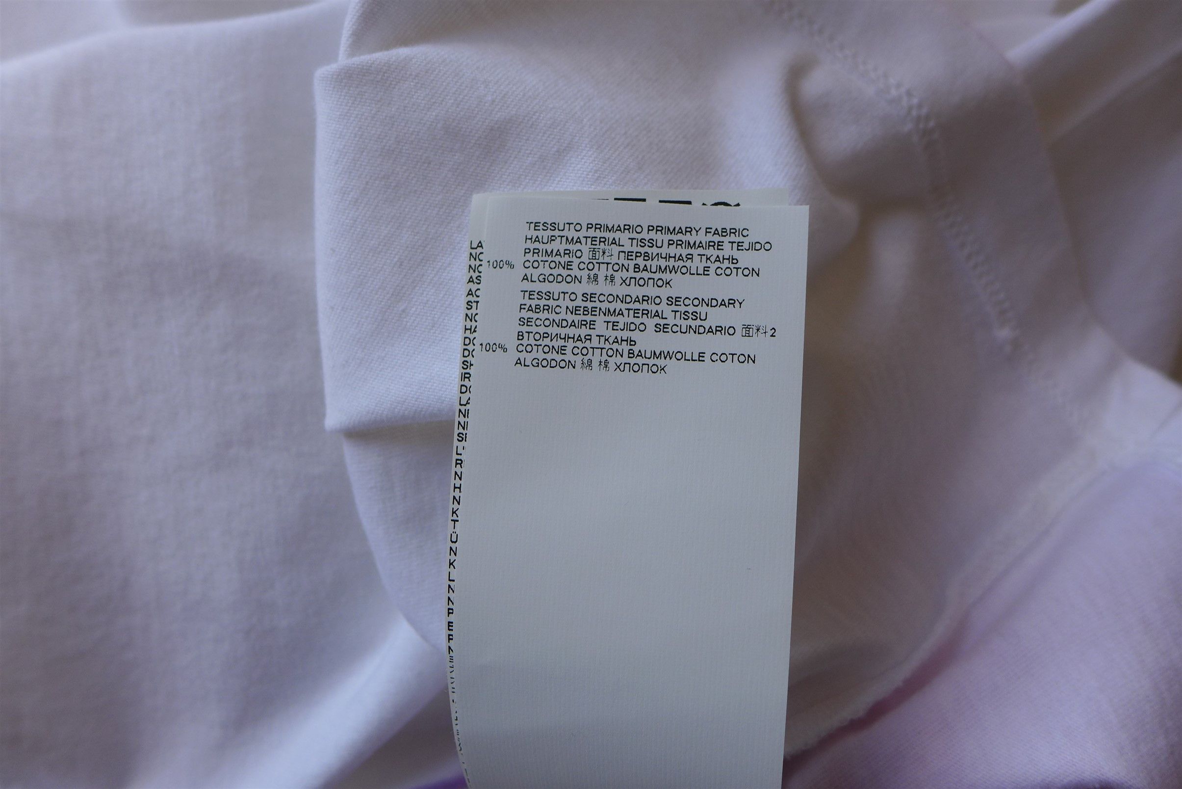 Maison Margiela Margiela 2019 Aids Relief V-Neck T-Shirt Size US L / EU 52-54 / 3 - 15 Thumbnail