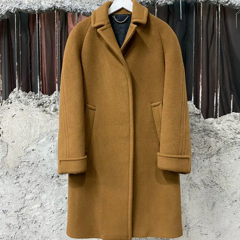 Burberry Burberry Long Khaki Wool Coat for Women Size ONE SIZE - 1 Thumbnail