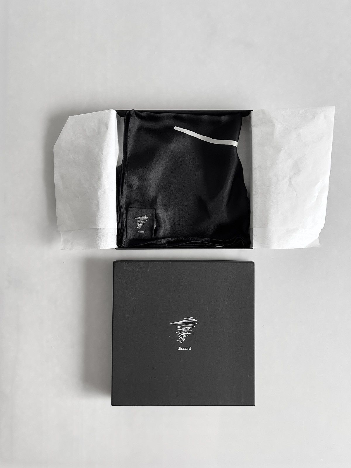 Yohji Yamamoto Discord Yohji Yamamoto - Print Silk Scarf black scarves Size ONE SIZE - 6 Thumbnail