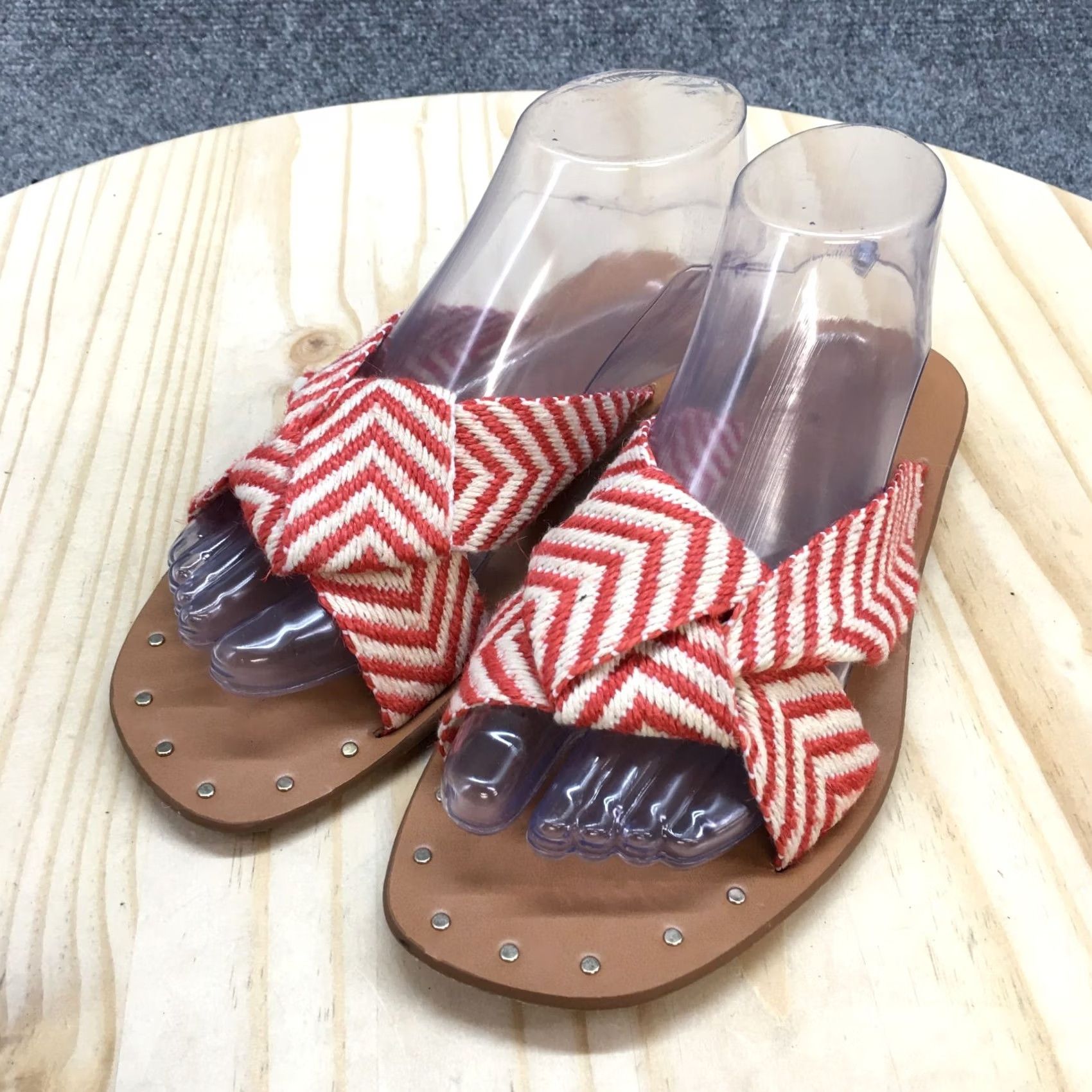 Vintage Universal Thread Sandals Womens 7 Louise Knotted Slip On Flats Slide White Red Size US 7 / IT 37 - 3 Thumbnail