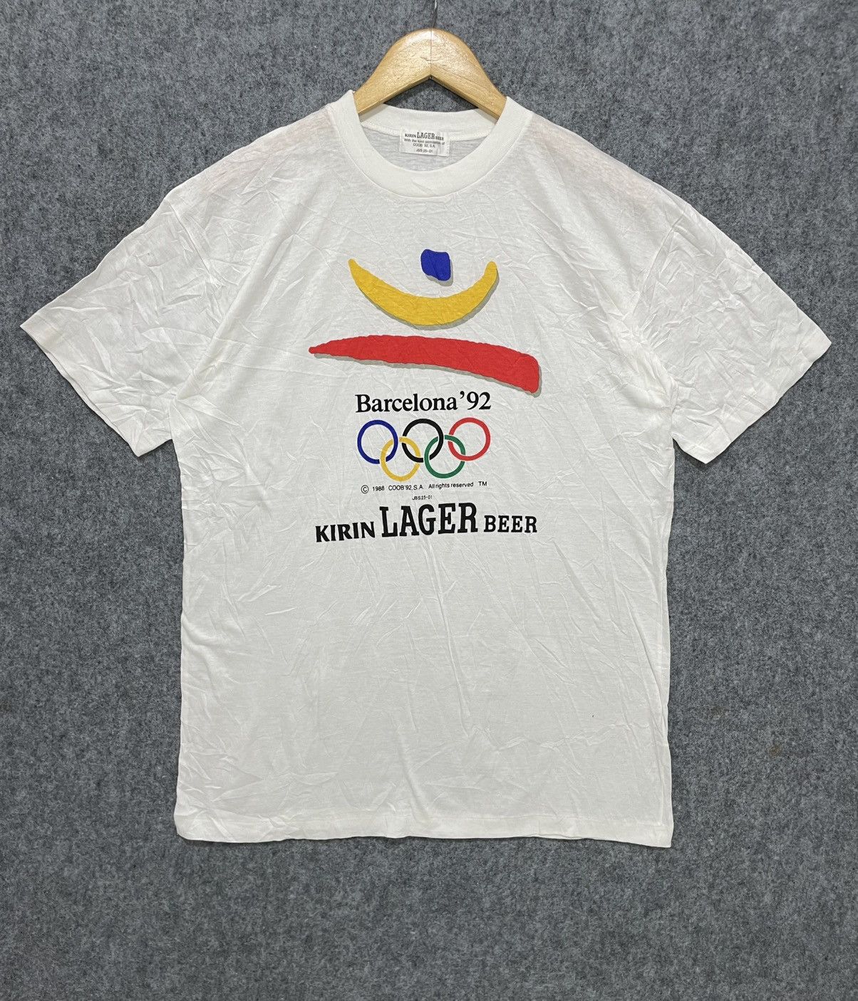 Vintage Vintage 90s Barcelona 92 Summer Olympics T-Shirt Size US L / EU 52-54 / 3 - 1 Thumbnail