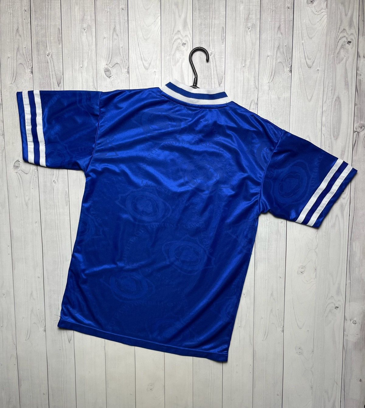 Vintage Vintage Leicester soccer jersey size M retro Size US M / EU 48-50 / 2 - 8 Thumbnail