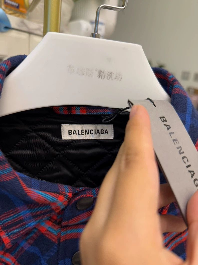 Balenciaga Balenciaga Cotton Plaid Jacket Brand New-2505 Size US L / EU 52-54 / 3 - 4 Thumbnail