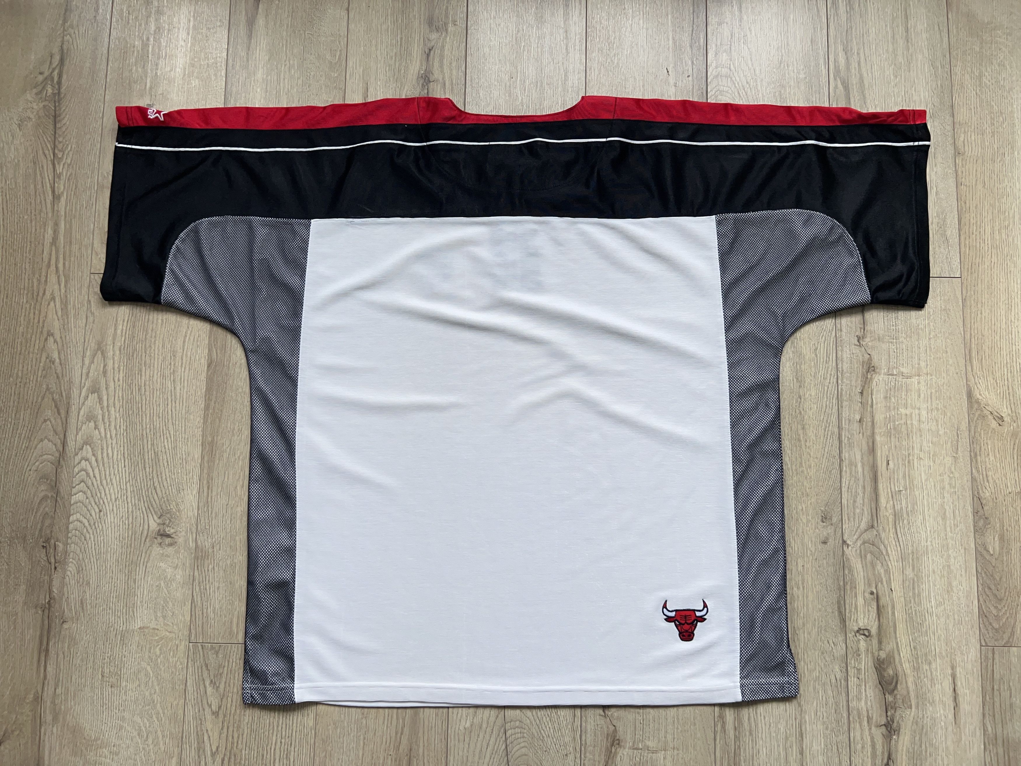 NBA × Vintage Starter Chicago Bulls Basketball NBA Zip 1/4 Jersey Shirt Size US XL / EU 56 / 4 - 9 Thumbnail