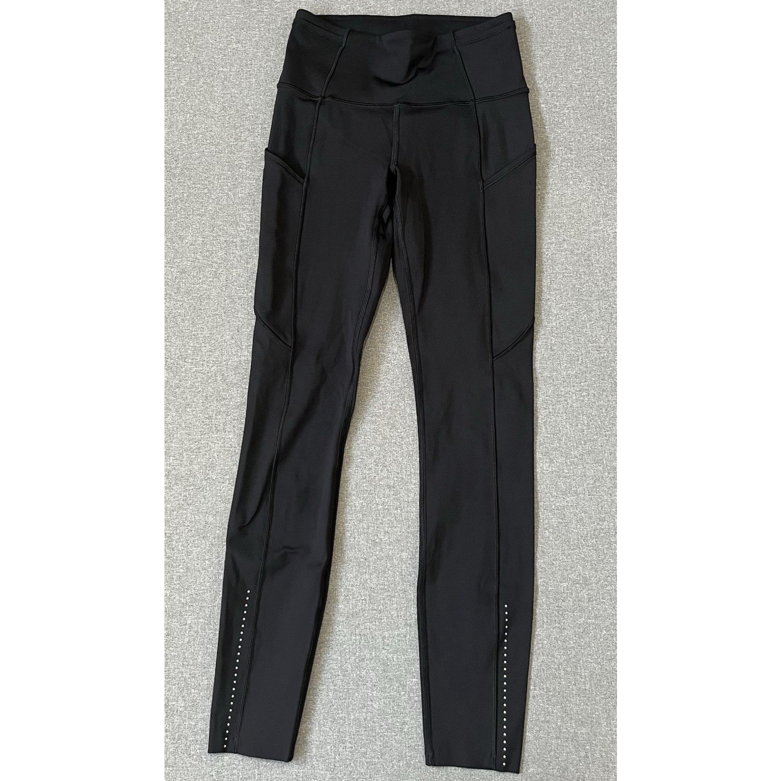 Lululemon Lululemon Fast Free Crop II *Nulux" Athletic Cropped sz 2 Size 26" / US 2 / IT 38 - 1 Thumbnail