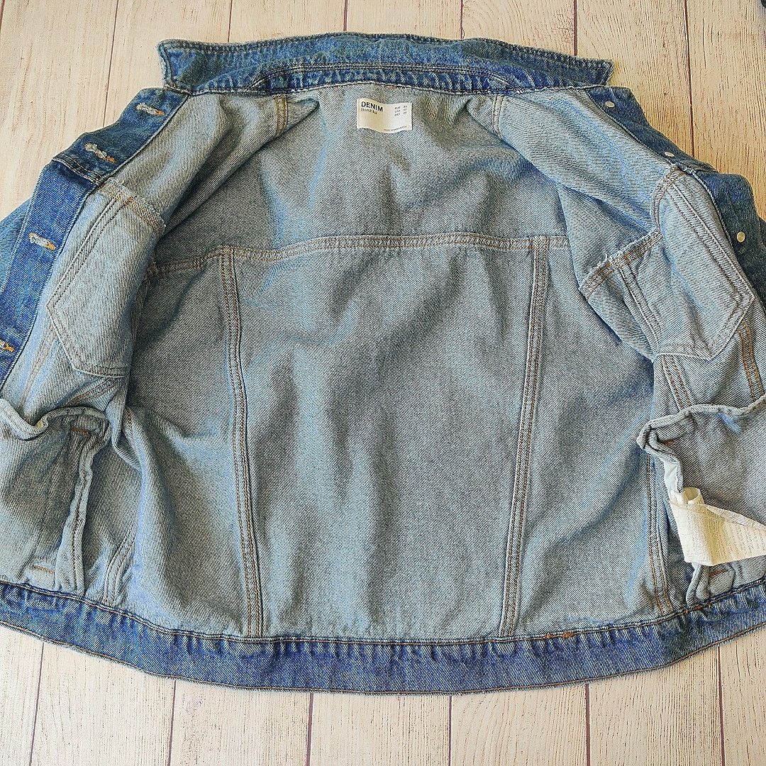 Bershka Bershka oversized lightly distressed denim jacket sz XS Size XS / US 0-2 / IT 36-38 - 7 Thumbnail