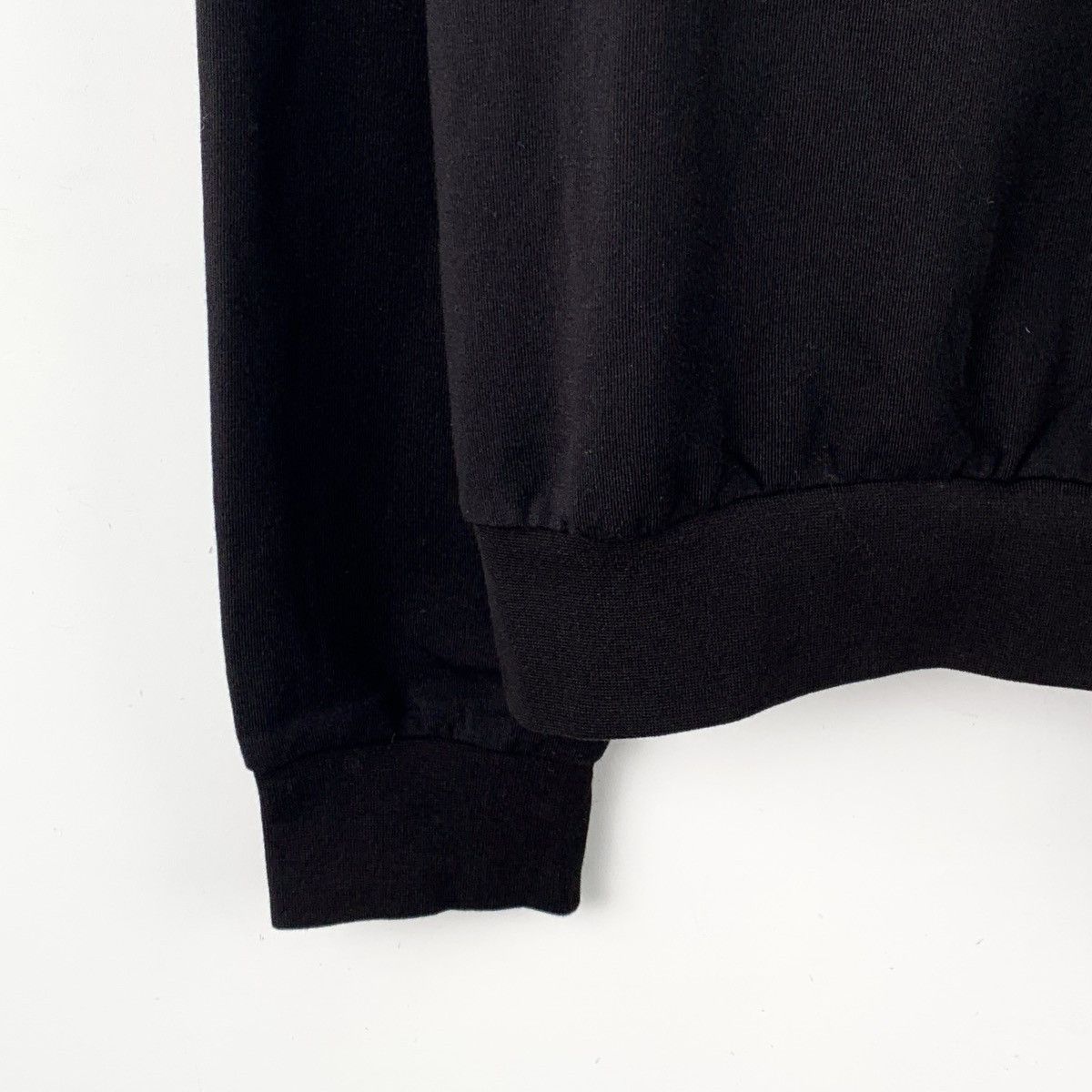 Versace Versace Black Medusa Head Long Sleeve Sweatshirt K26WX Size US L / EU 52-54 / 3 - 5 Thumbnail