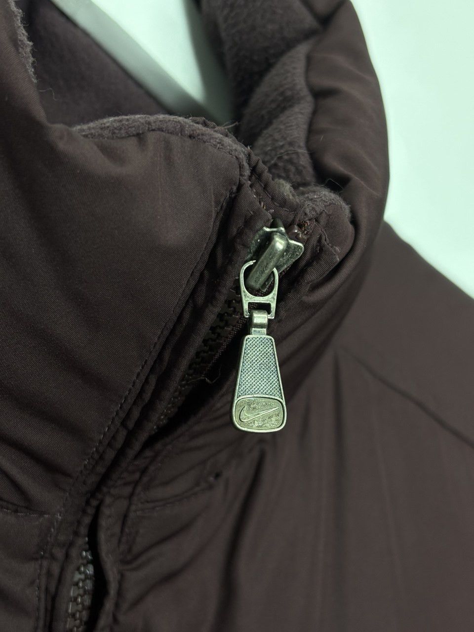 Nike 00s Vintage Nike Brown with Cherry Shade Down Puffer Vest Size US L / EU 52-54 / 3 - 16 Thumbnail