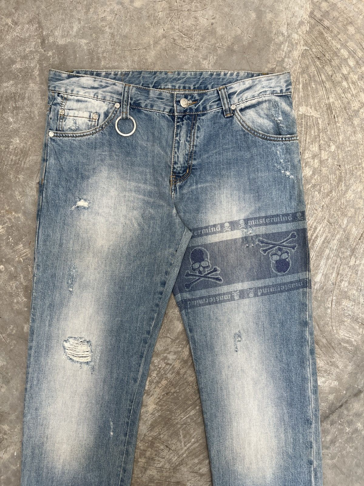 Mastermind Japan SS13 Mastermind Japan “Dreaming” Distressed Washed Jeans Size US 36 / EU 52 - 3 Thumbnail
