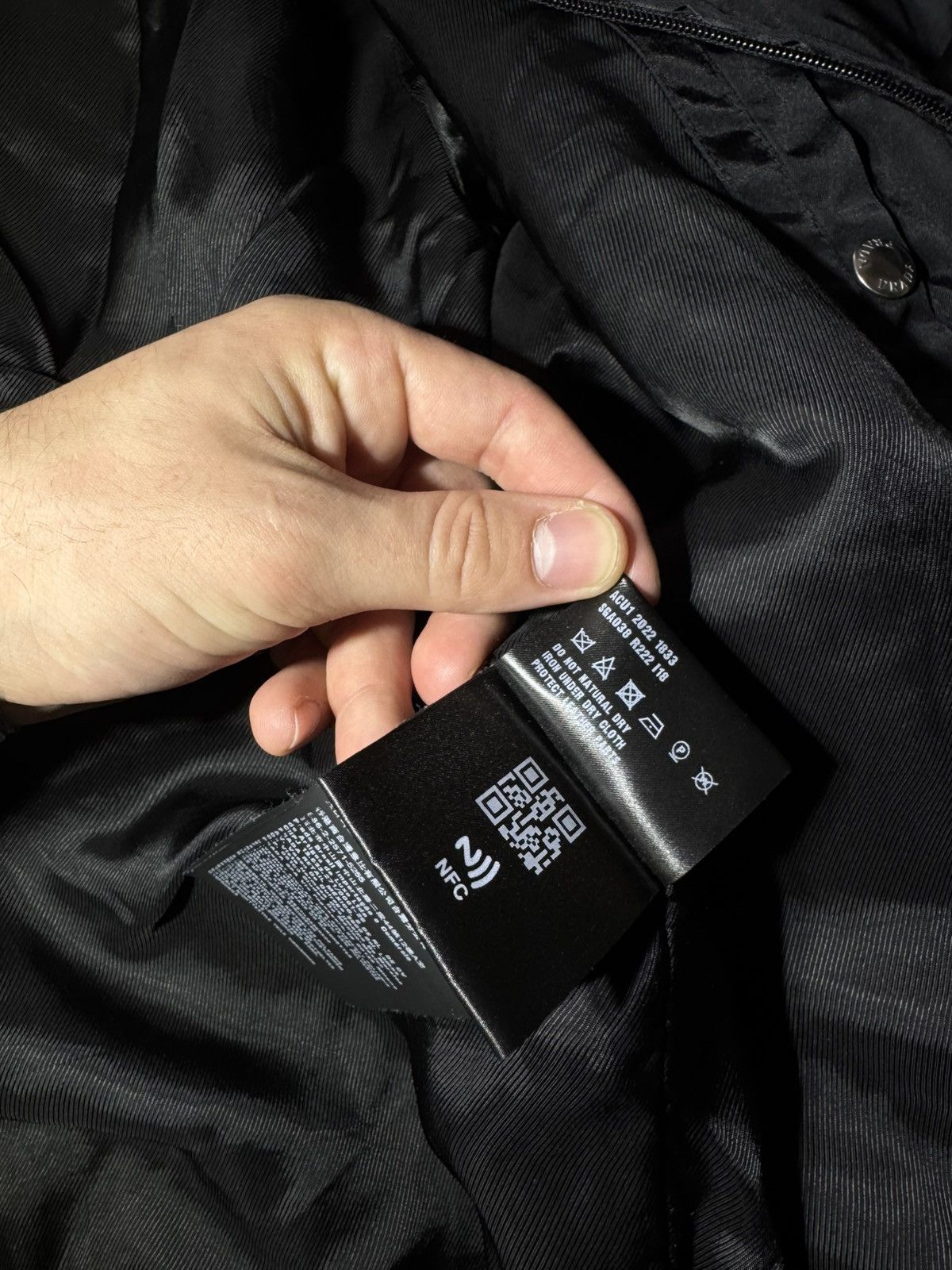 Prada Prada Nylon Bomber Jacket Black Rare Triangle Logo Size US M / EU 48-50 / 2 - 15 Thumbnail