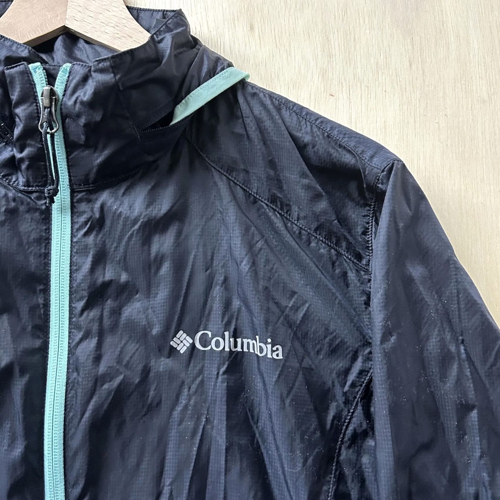 Vintage Columbia Womens Large Black Omni-Shield Hooded Windbreaker Jacket Full Zip Size L / US 10 / IT 46 - 2 Thumbnail
