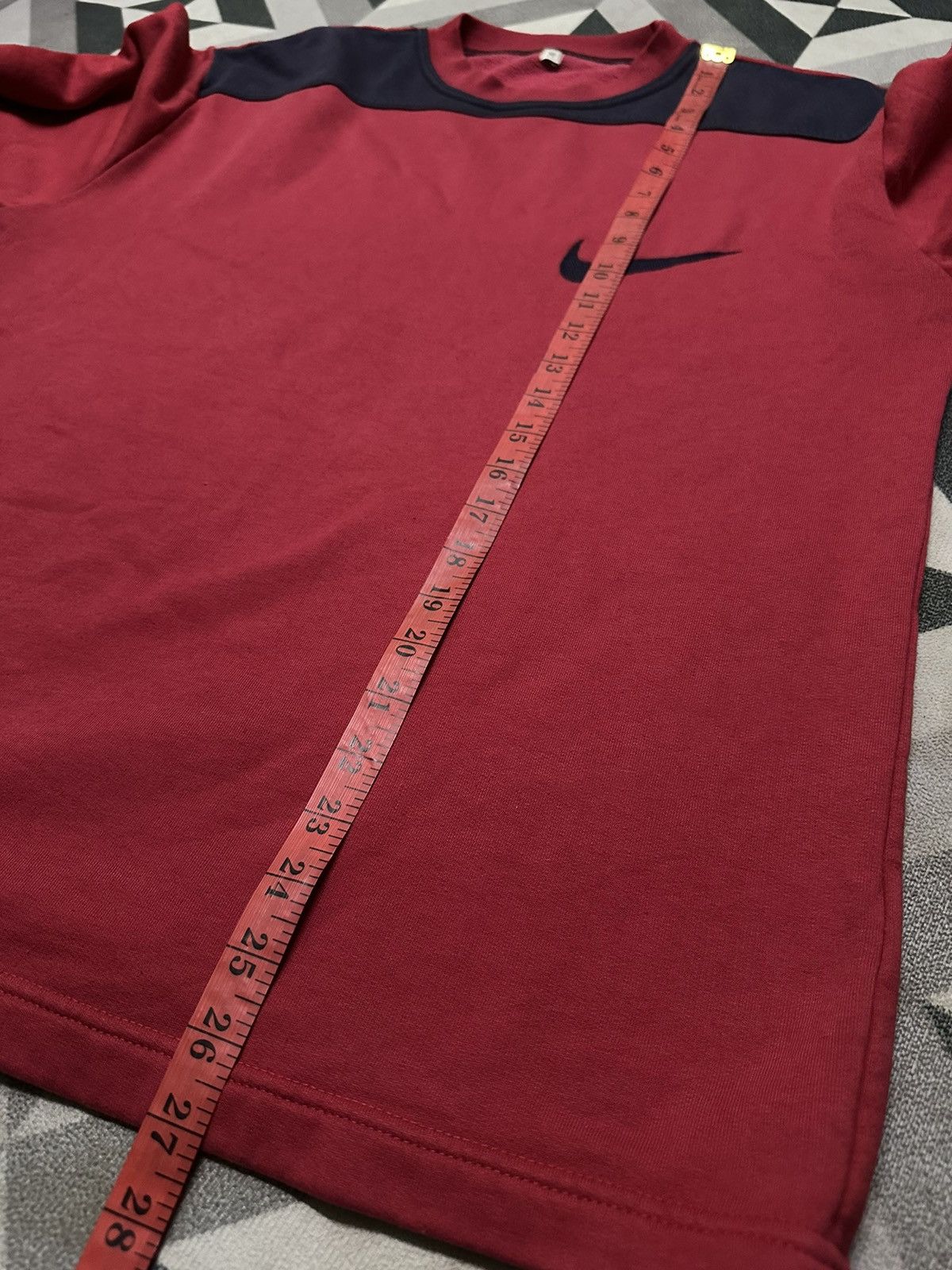 Vintage Vintage Nike small logo sweatshirt Size US M / EU 48-50 / 2 - 7 Thumbnail