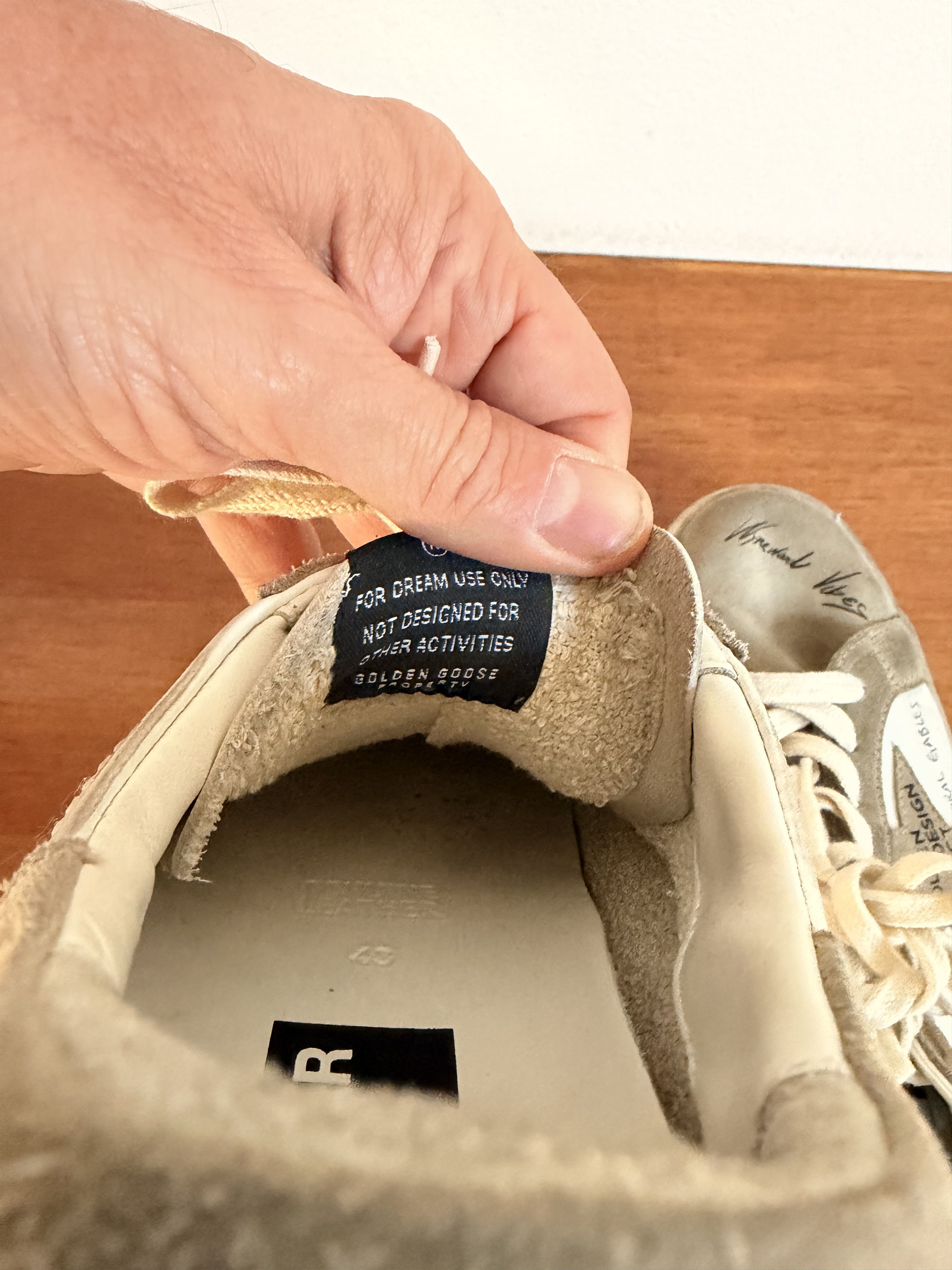 Golden Goose GOLDEN GOOSE SUPER STAR MIAMI JOURNEY Limited Edition Size US 10 / EU 43 - 21 Thumbnail