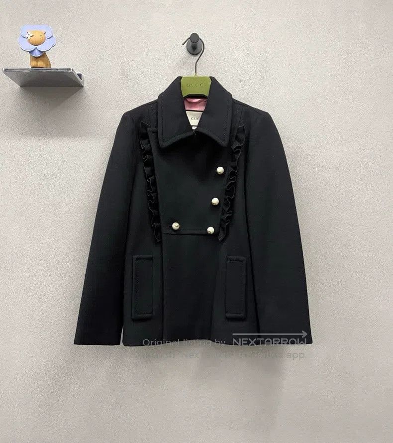 Gucci Gucci Ruffled lapel suit Size XS / US 0-2 / IT 36-38 - 1 Thumbnail