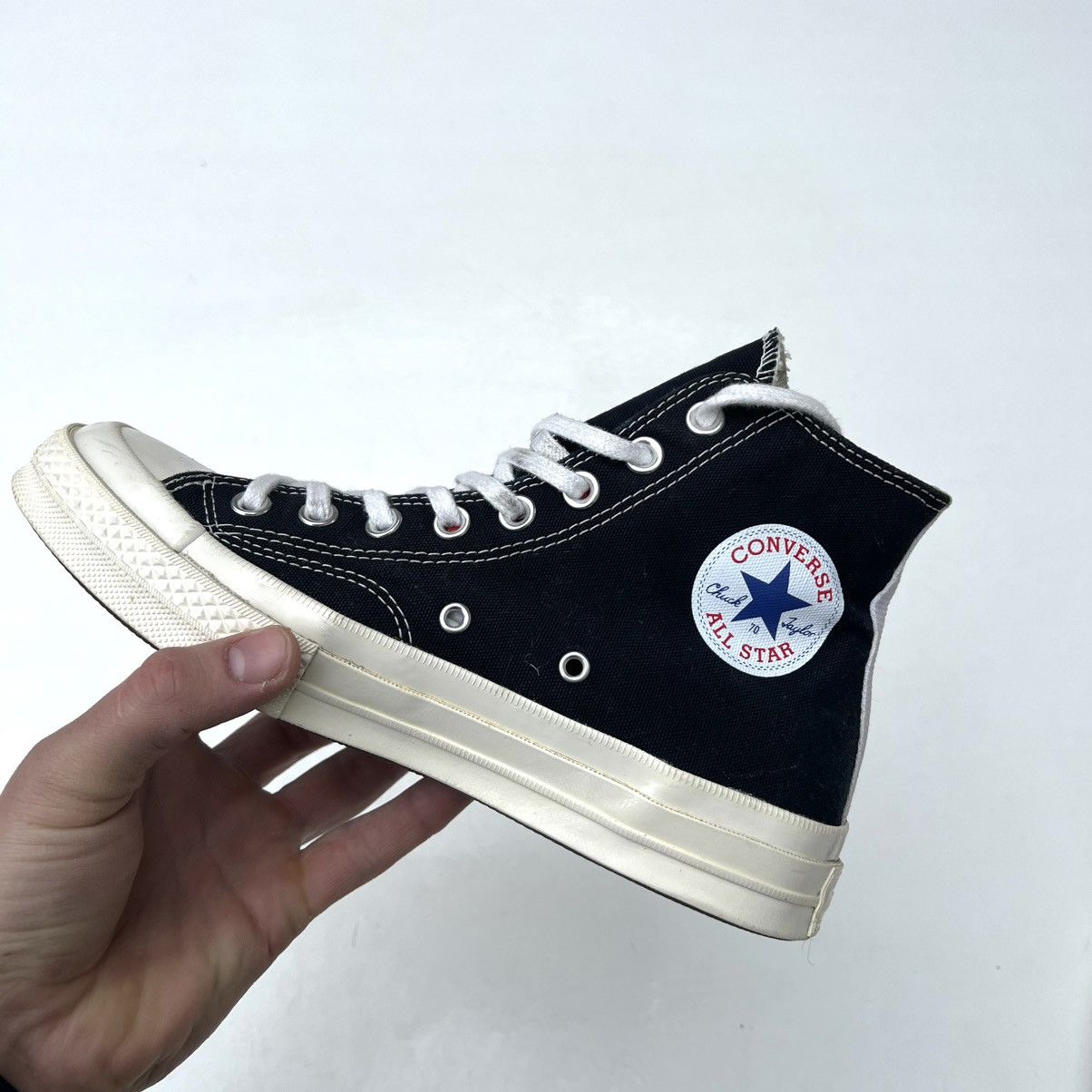 Comme des Garcons PLAY × Converse Converse Comme des Garcons Play shoes Size US 7 / EU 40 - 2 Thumbnail