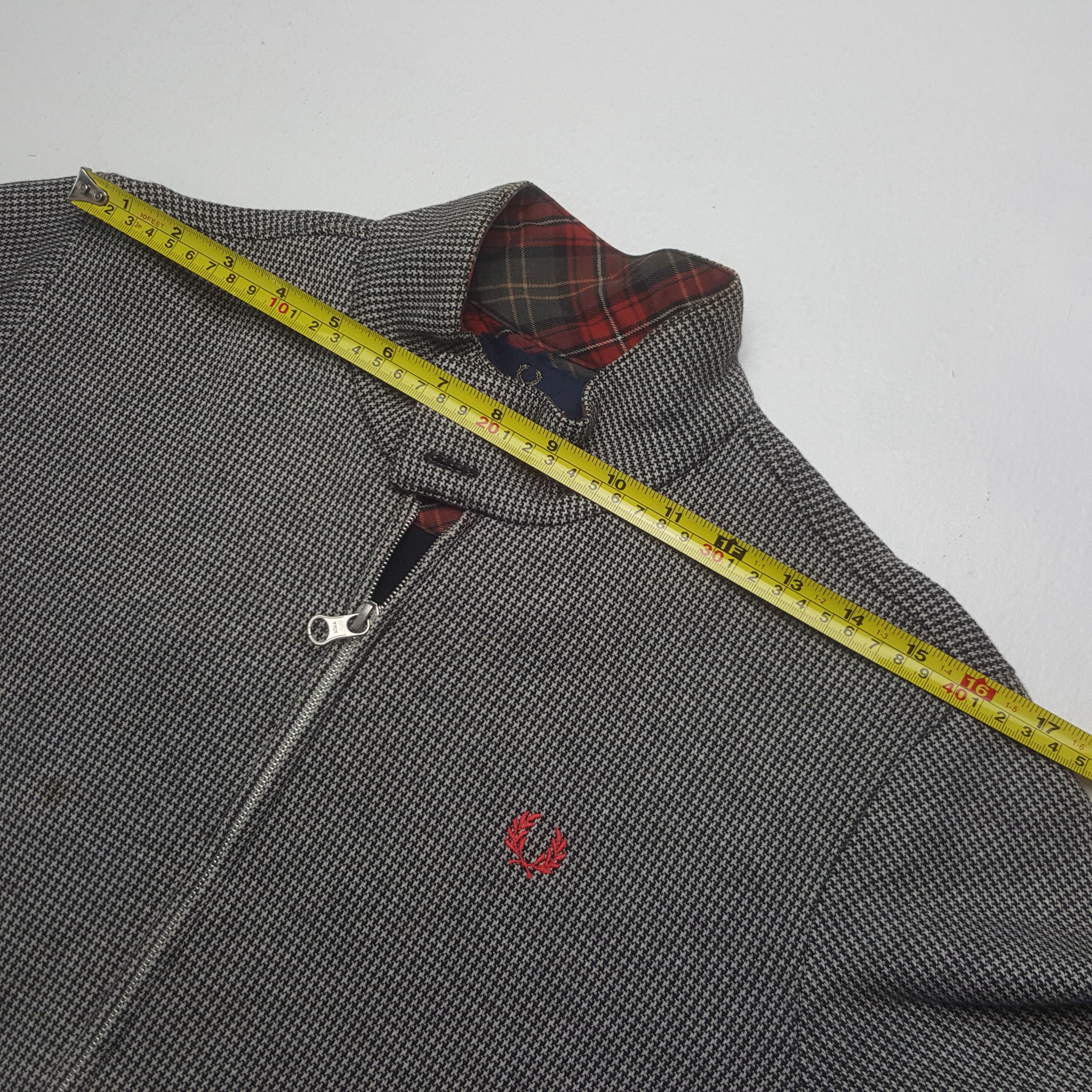 Fred Perry Vintage Fred Perry Casual Sweater Jacket C309N14 Size US XS / EU 42 / 0 - 5 Thumbnail