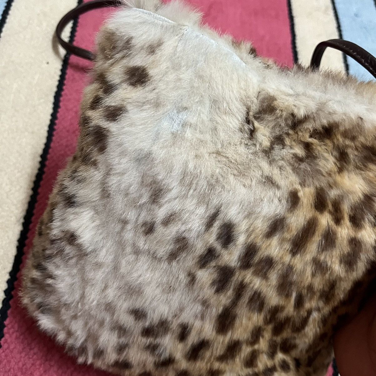 Alexander McQueen × Vintage Authentic Vintage Alexander McQueen Fur Leopard Leather Bag Size ONE SIZE - 3 Thumbnail