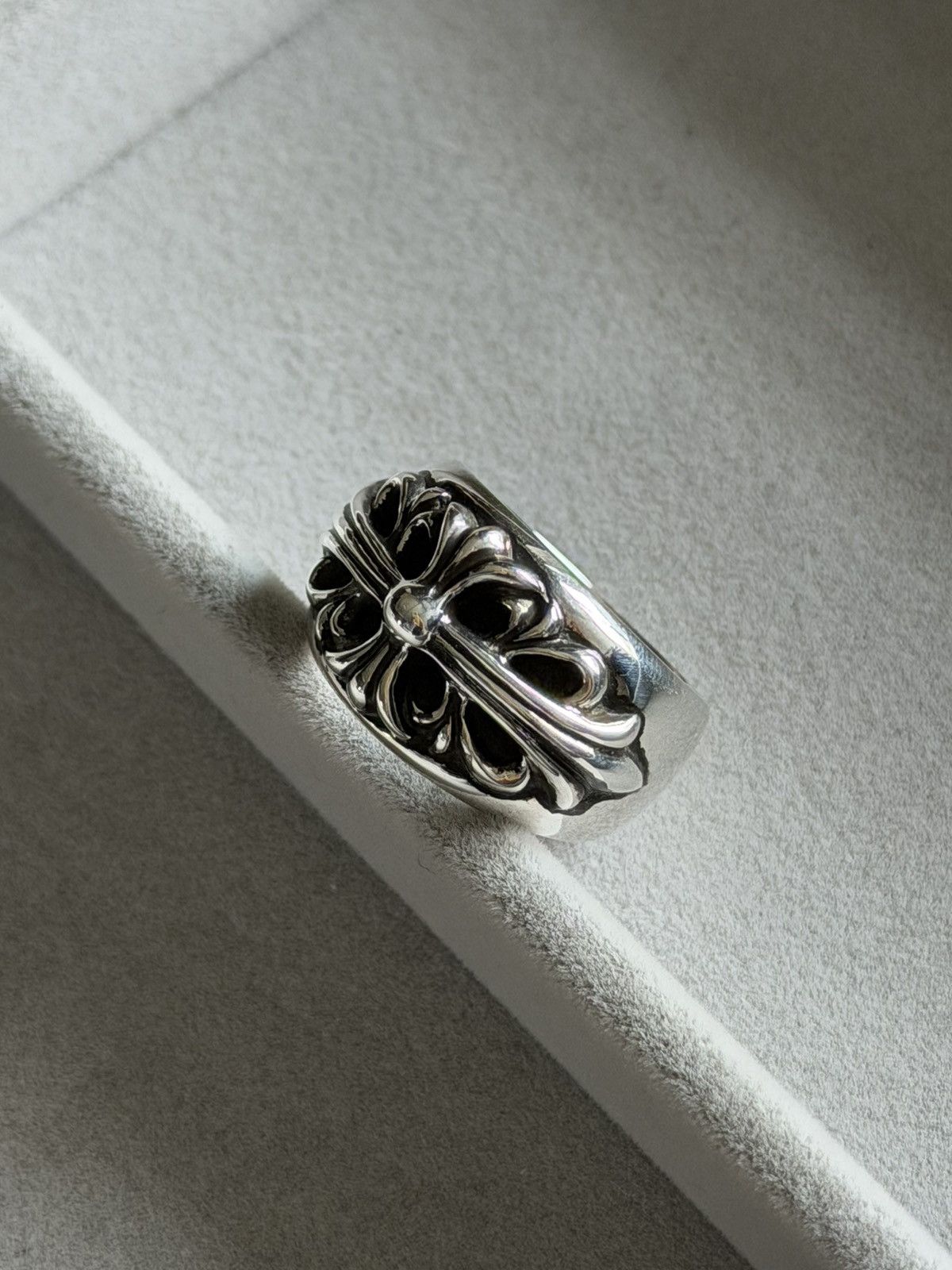 Chrome Hearts Chrome Hearts Floral Cross Ring Size ONE SIZE - 16 Thumbnail