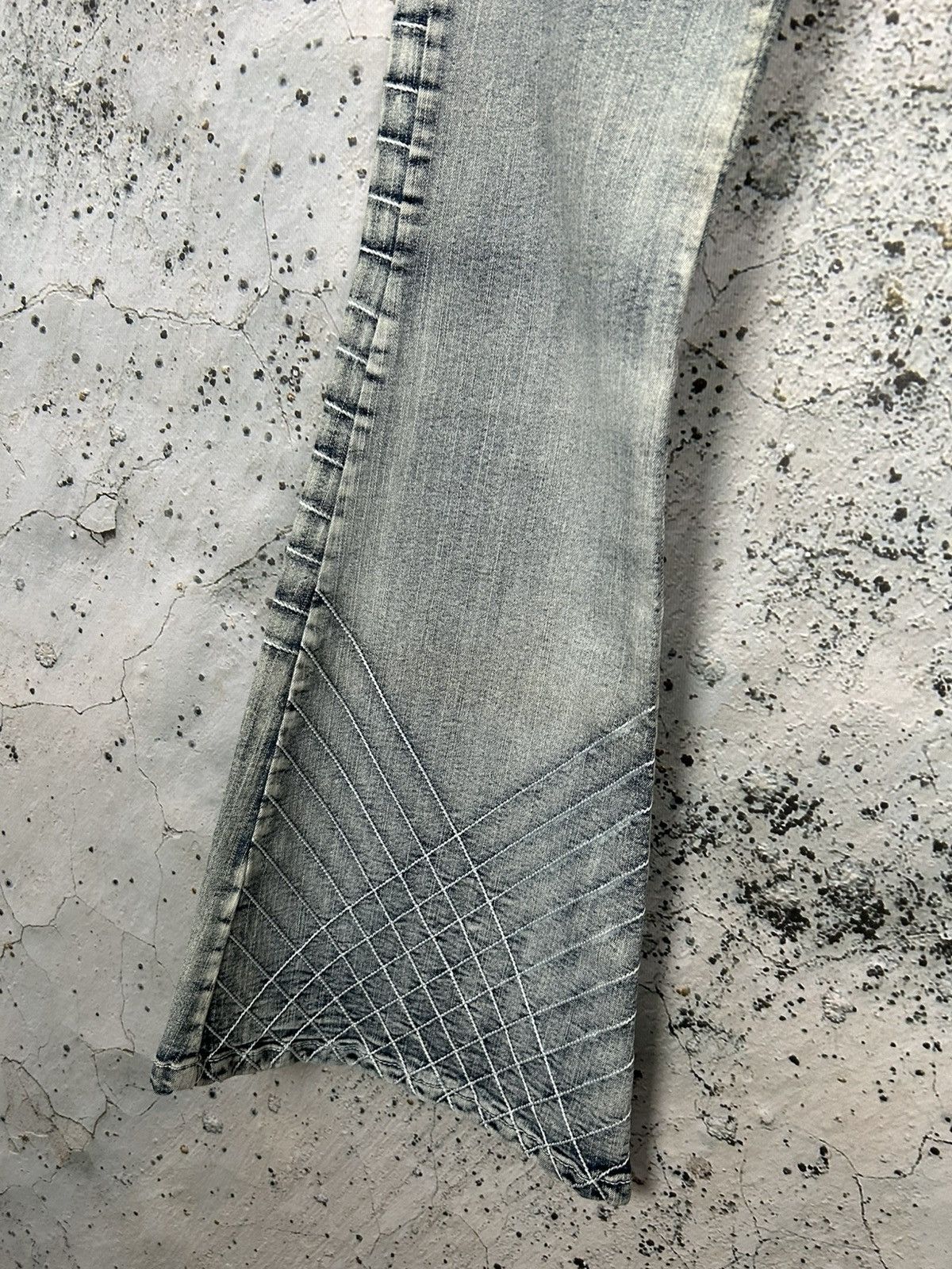 Affliction Vintage Flared Jeans Avant Garde Punk Y2K Grunge Affliction Size US 29 - 4 Thumbnail