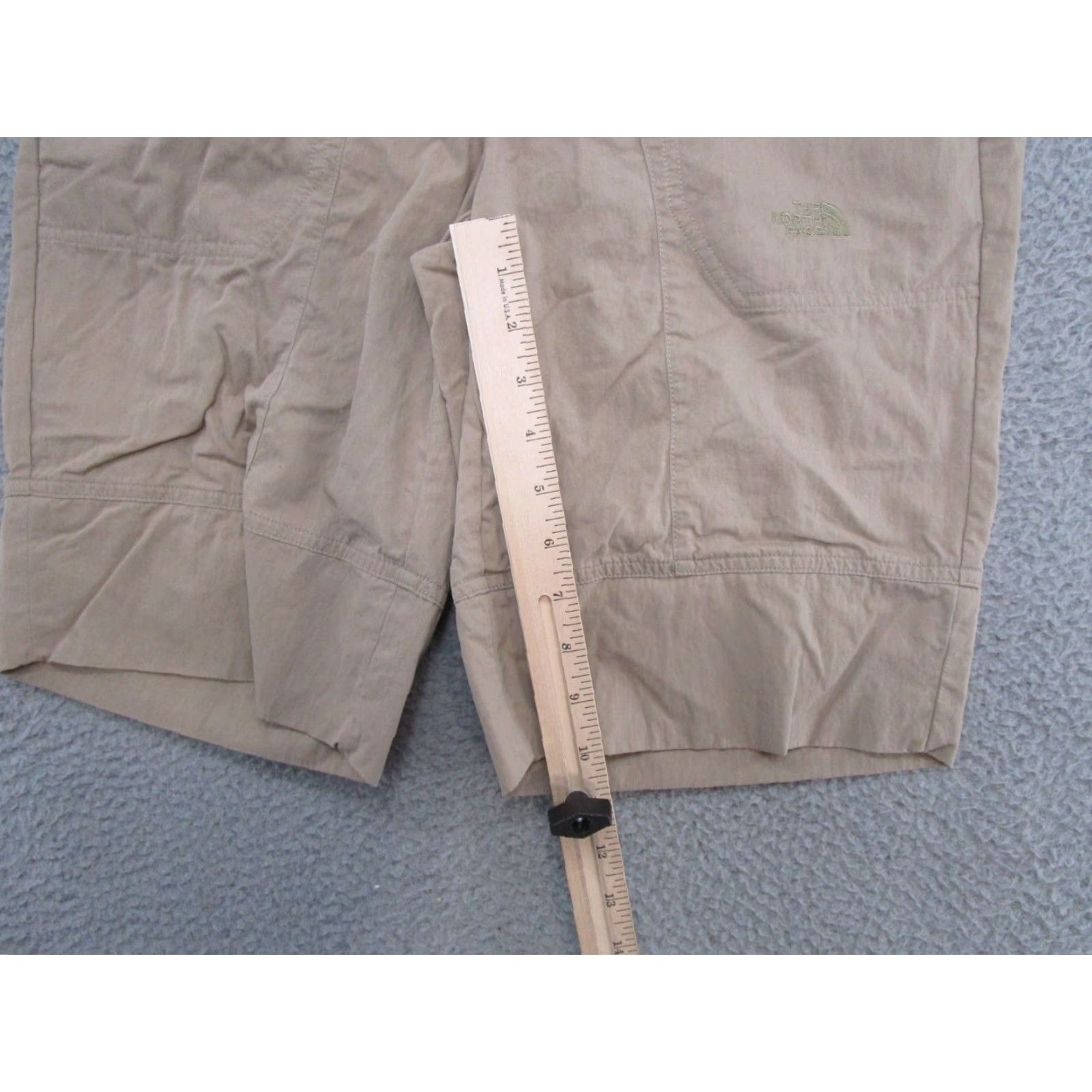 The North Face The North Face Shorts Bermuda Hiking Outdoor Beige Women's Size 10 Size 32" / US 10 / IT 46 - 7 Thumbnail