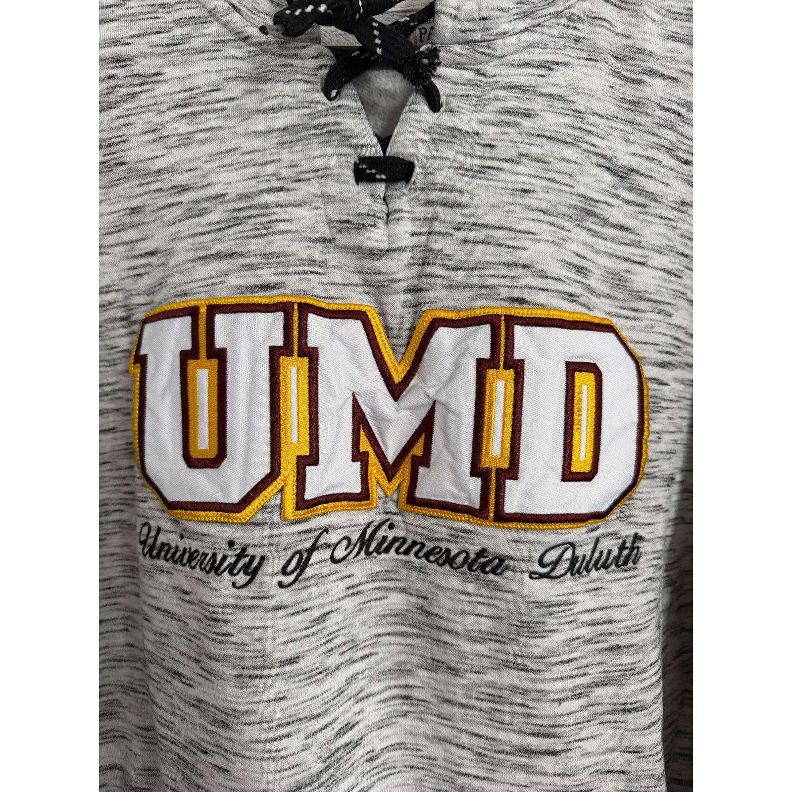 Pacific and Co. University of Minnesota Duluth UMD Hoodie Sweatshirt Size L Size US L / EU 52-54 / 3 - 2 Thumbnail