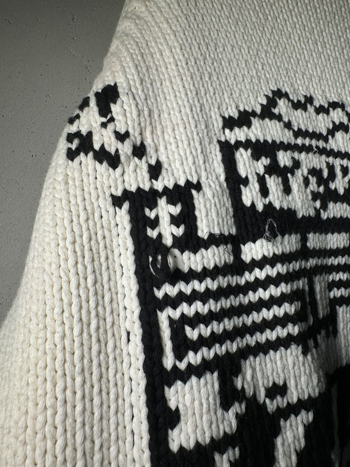Designer × Off-White Off-White Graffiti Zine Sweater Size US M / EU 48-50 / 2 - 3 Thumbnail