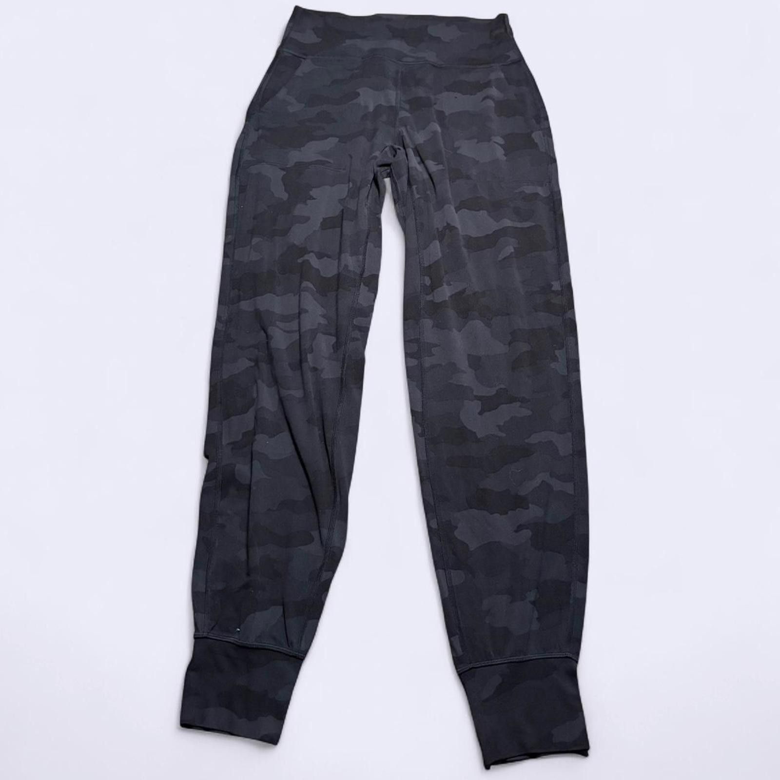 Lululemon camo lululemon joggers Size 32" / US 10 / IT 46 - 2 Thumbnail