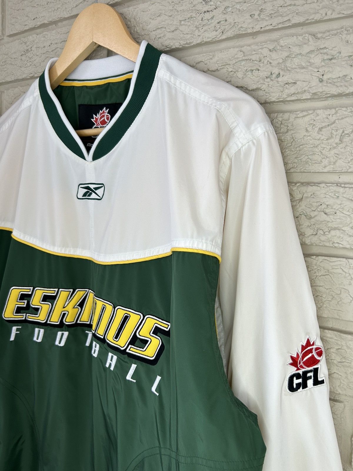 NFL × Reebok × Vintage Vintage Reebok CFL Edmonton Eskimos Football Jacket Size US M / EU 48-50 / 2 - 5 Thumbnail